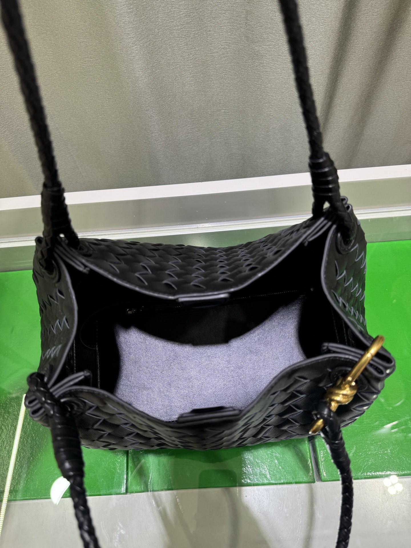 ボッテガ ヴェネタ「Bottega Veneta」バッグ レディース おしゃれ ショルダーバッグ