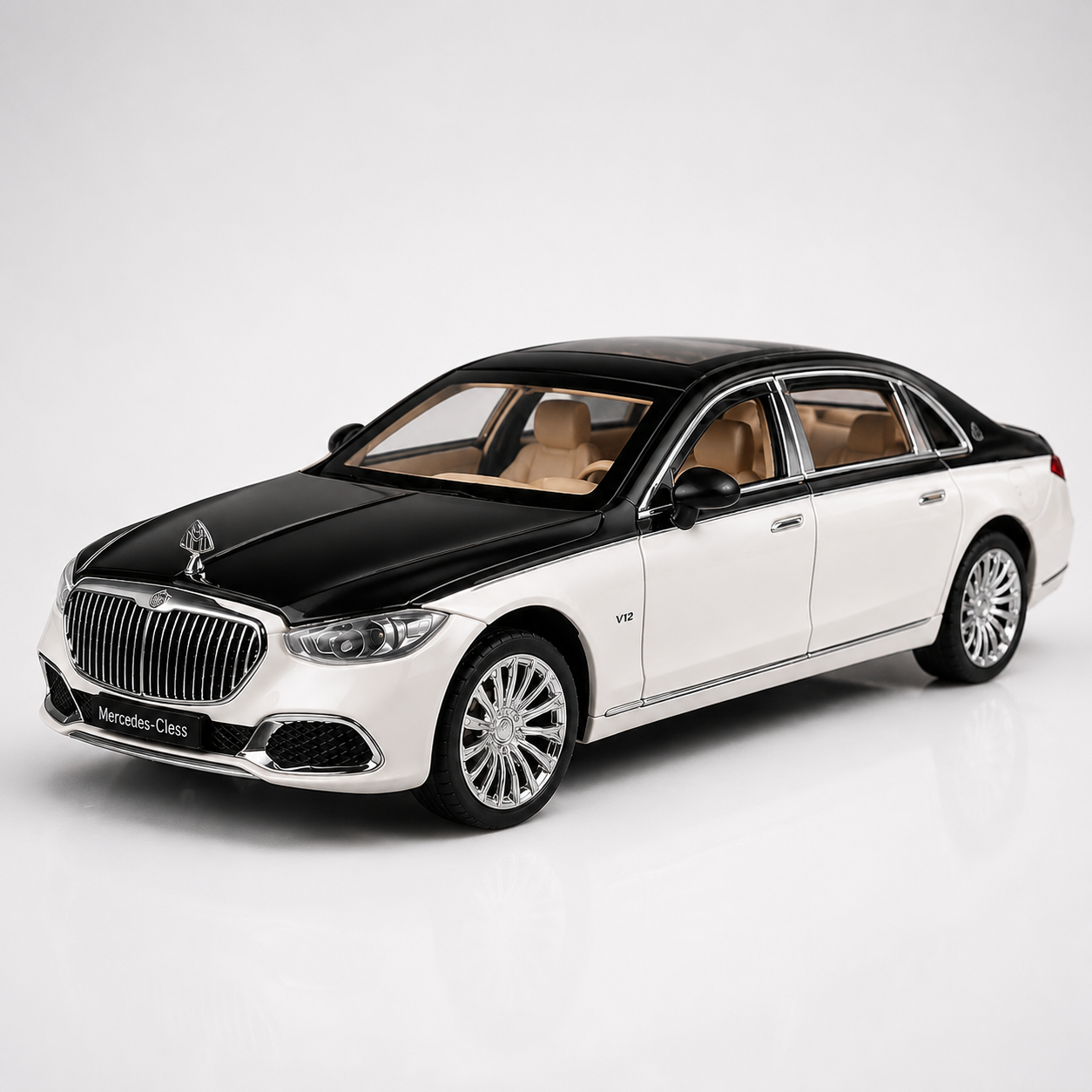 【1/24 Mercedes-Maybach S680】比例1/24邁巴赫S680合金汽车模型 