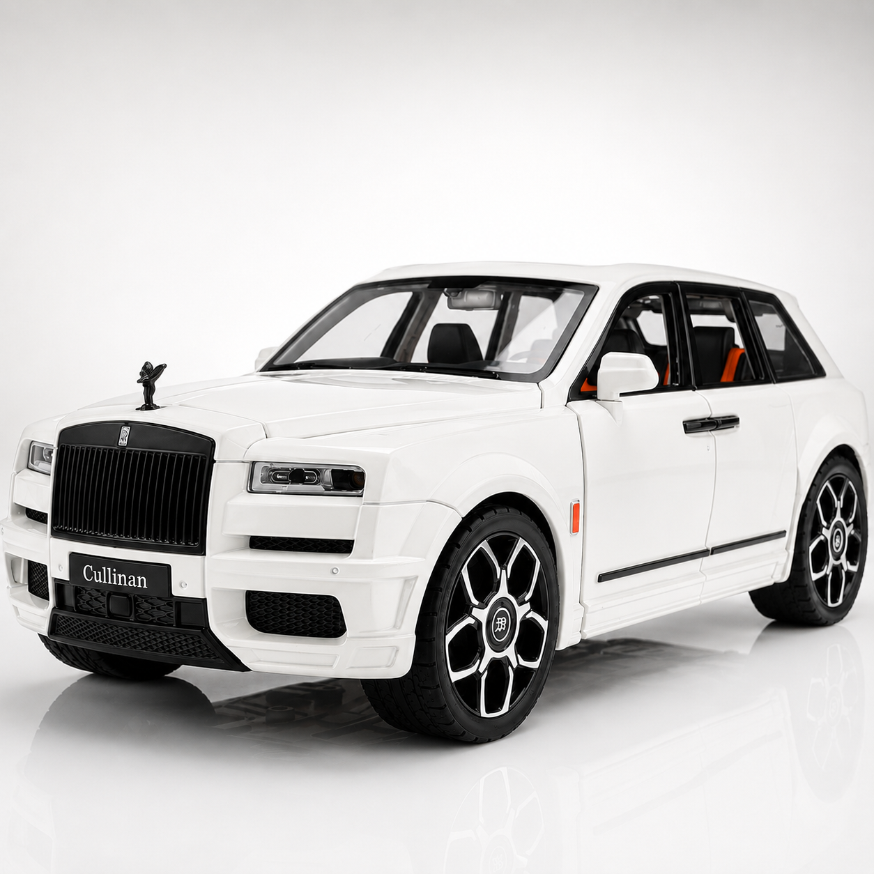 【1/20 Rolls-Royce Cullinan】大號1/20勞斯萊斯庫里南合金汽車模型 