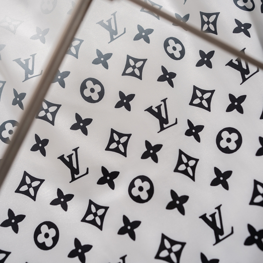 【LOUIS VUITTON】ショートパンツ