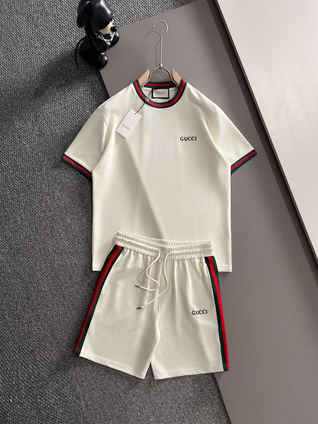 【GUCCI】半袖T シャツショートパンツ セットアップ