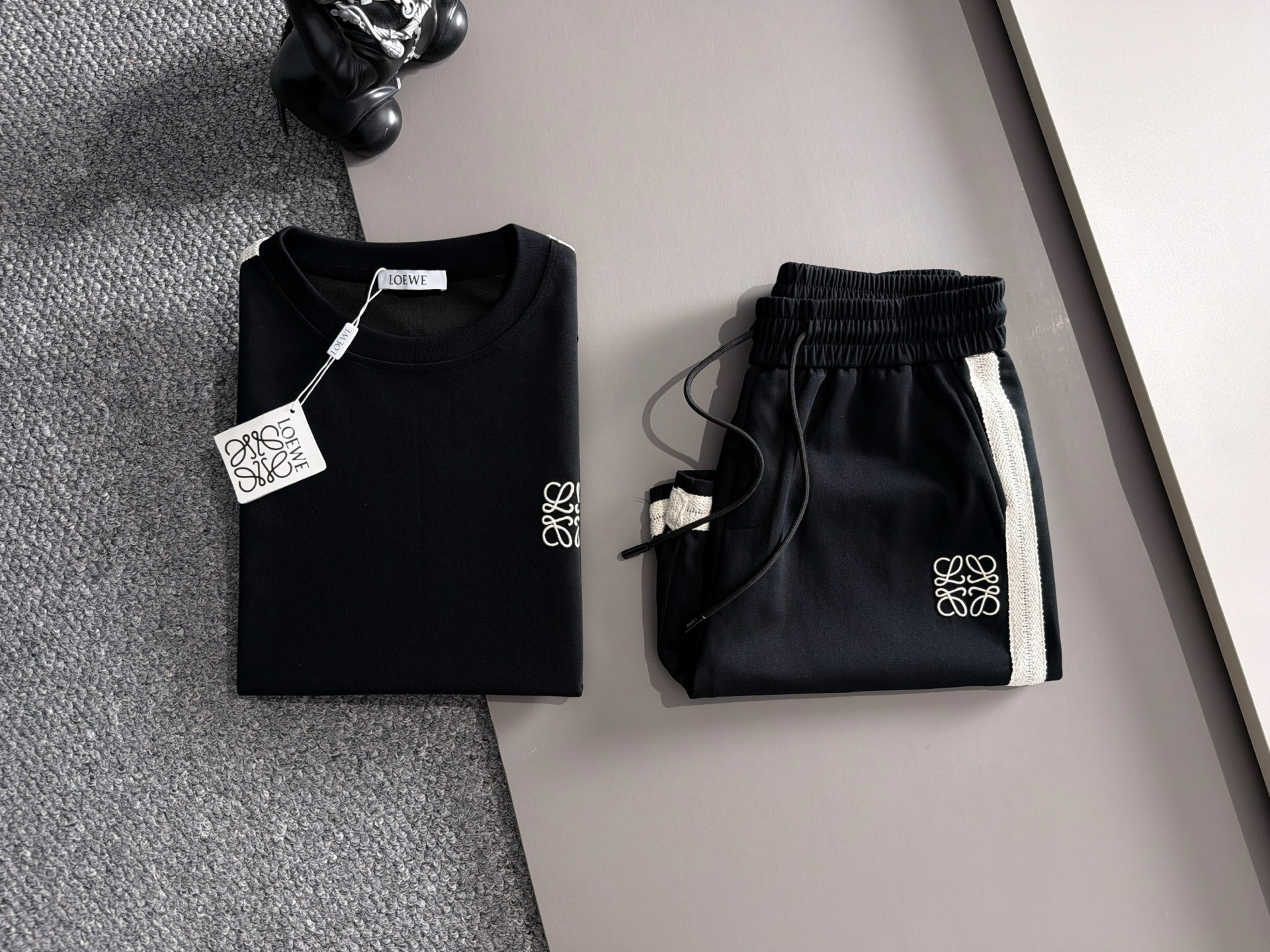 【PRADA】半袖T シャツショートパンツ セットアップ