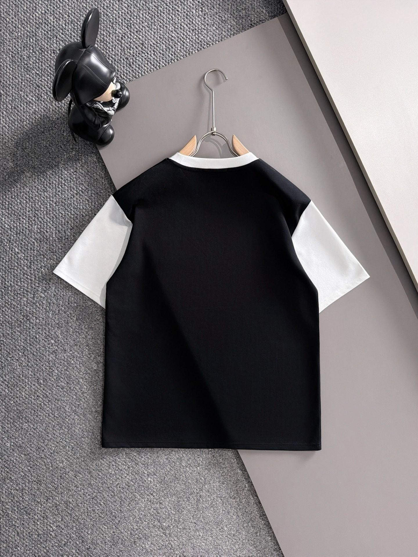 【LOUIS VUITTON】半袖T シャツショートパンツ セットアップ