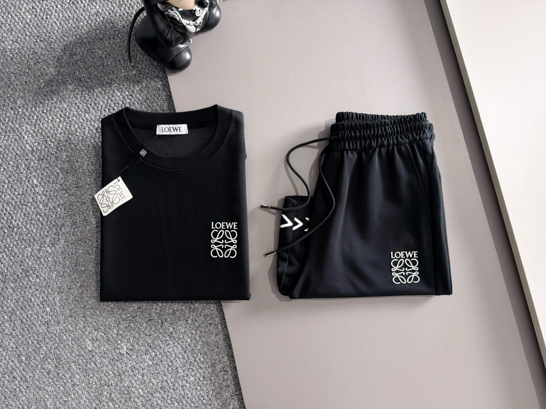 【LOEWE】半袖T シャツショートパンツ セットアップ