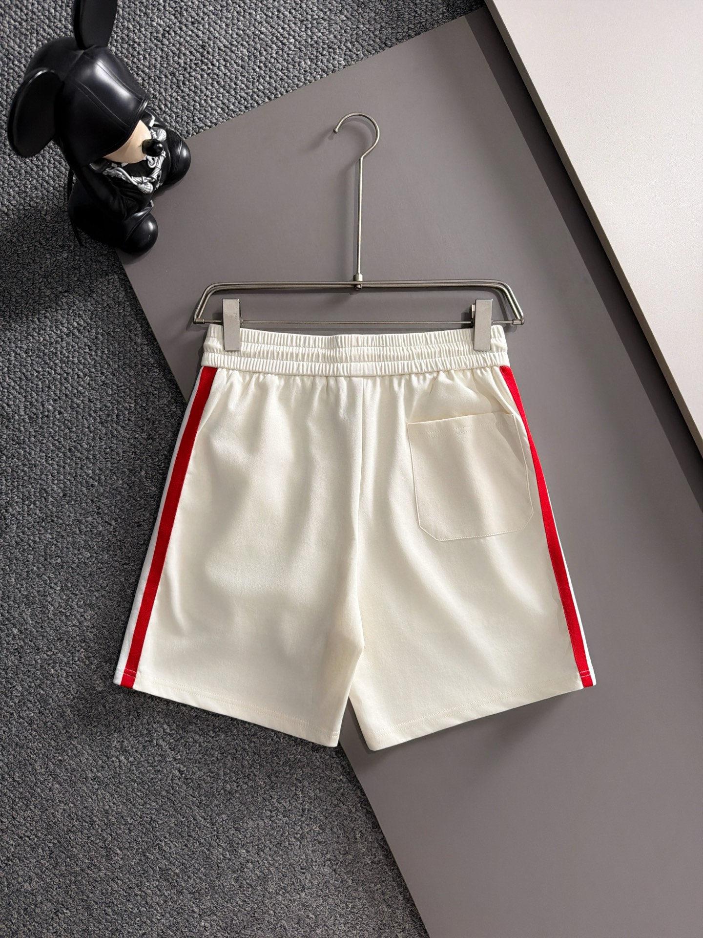 【MONCLER】半袖T シャツショートパンツ セットアップ