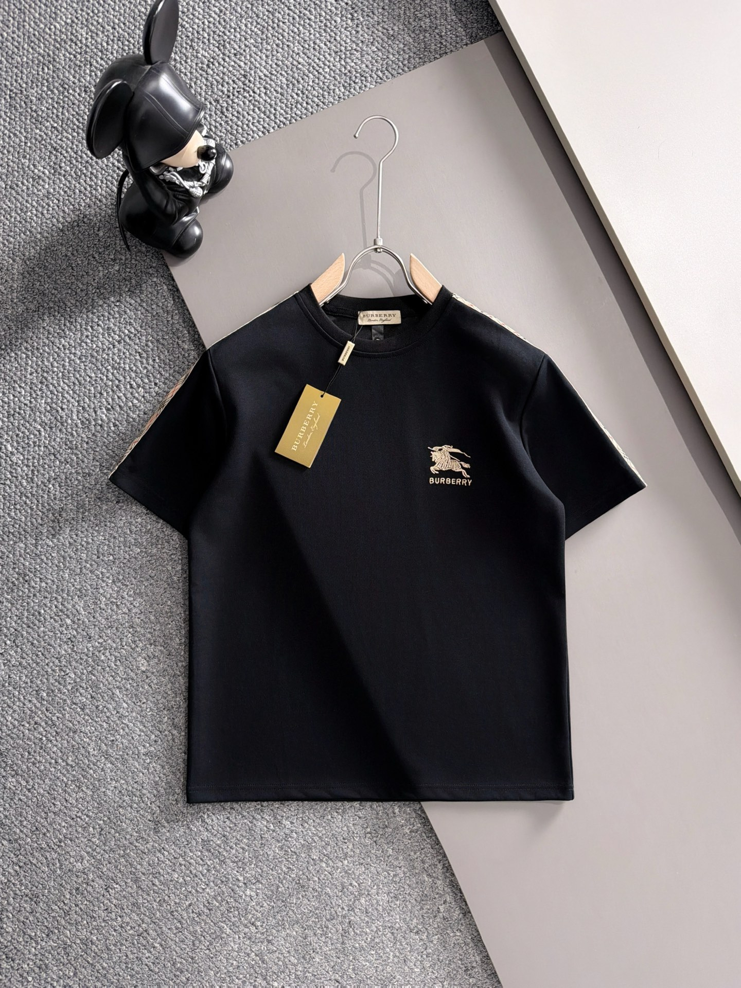 【BURBERRY】半袖T シャツショートパンツ セットアップ