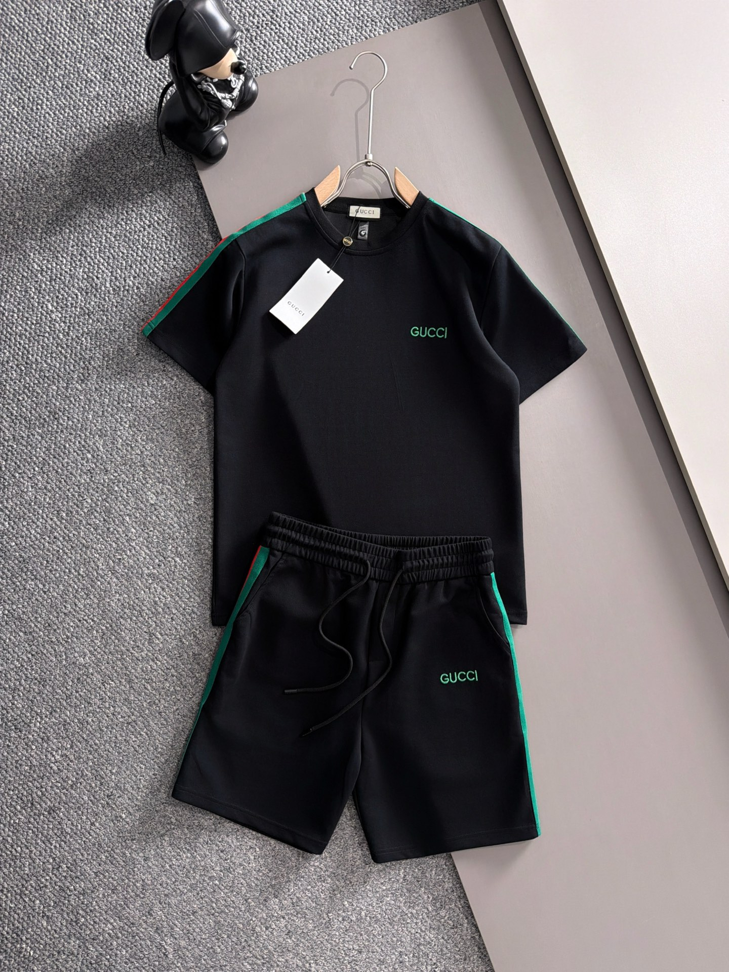 【GUCCI】半袖T シャツショートパンツ セットアップ