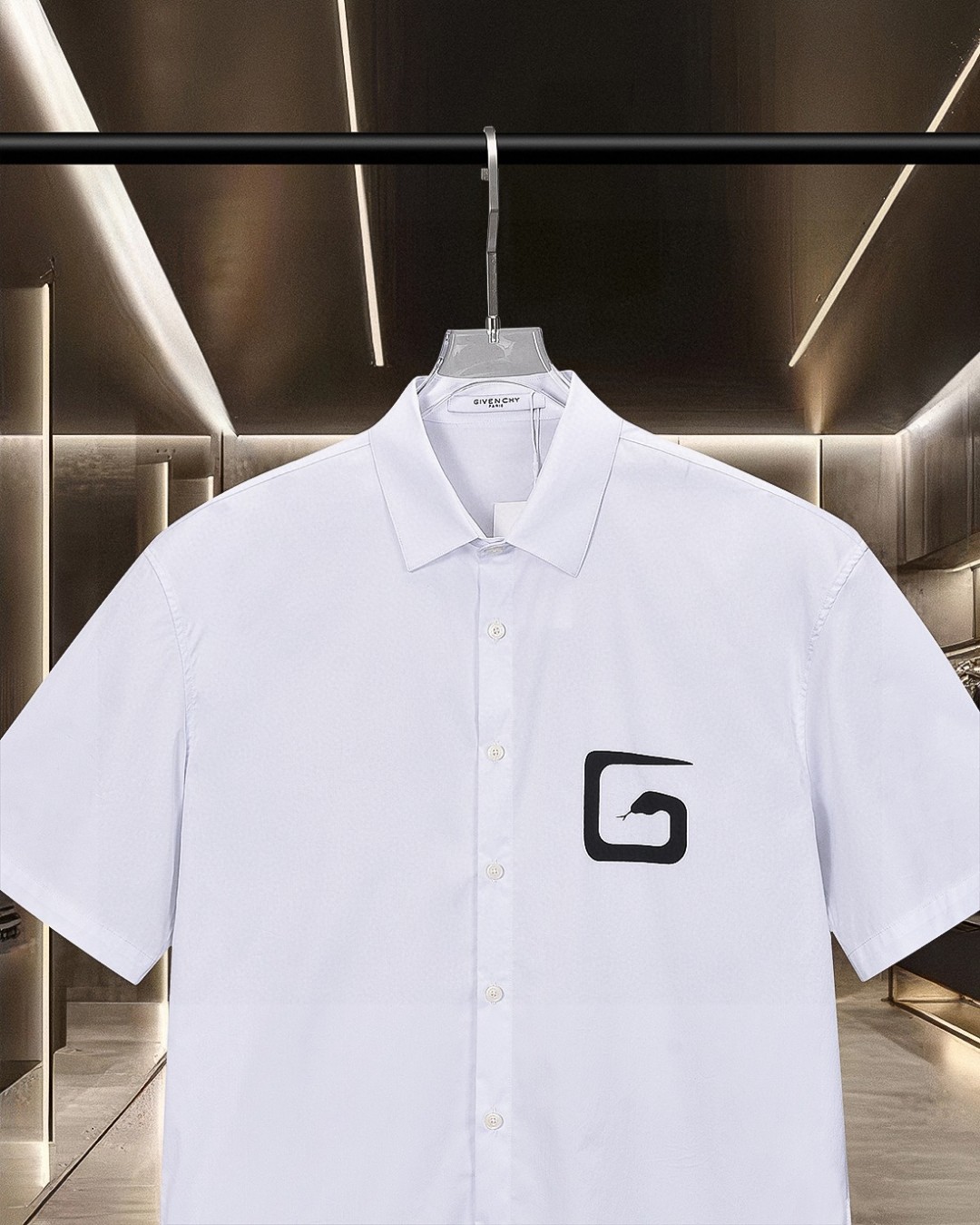 【GIVENCHY】半袖シャツ