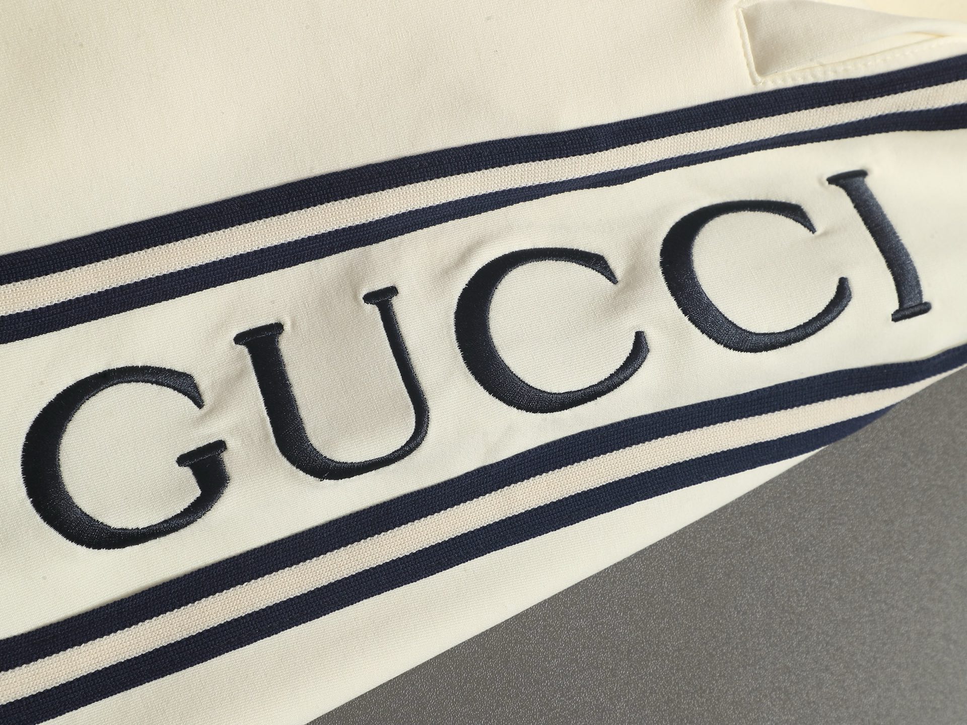 【GUCCI】ショートパンツ