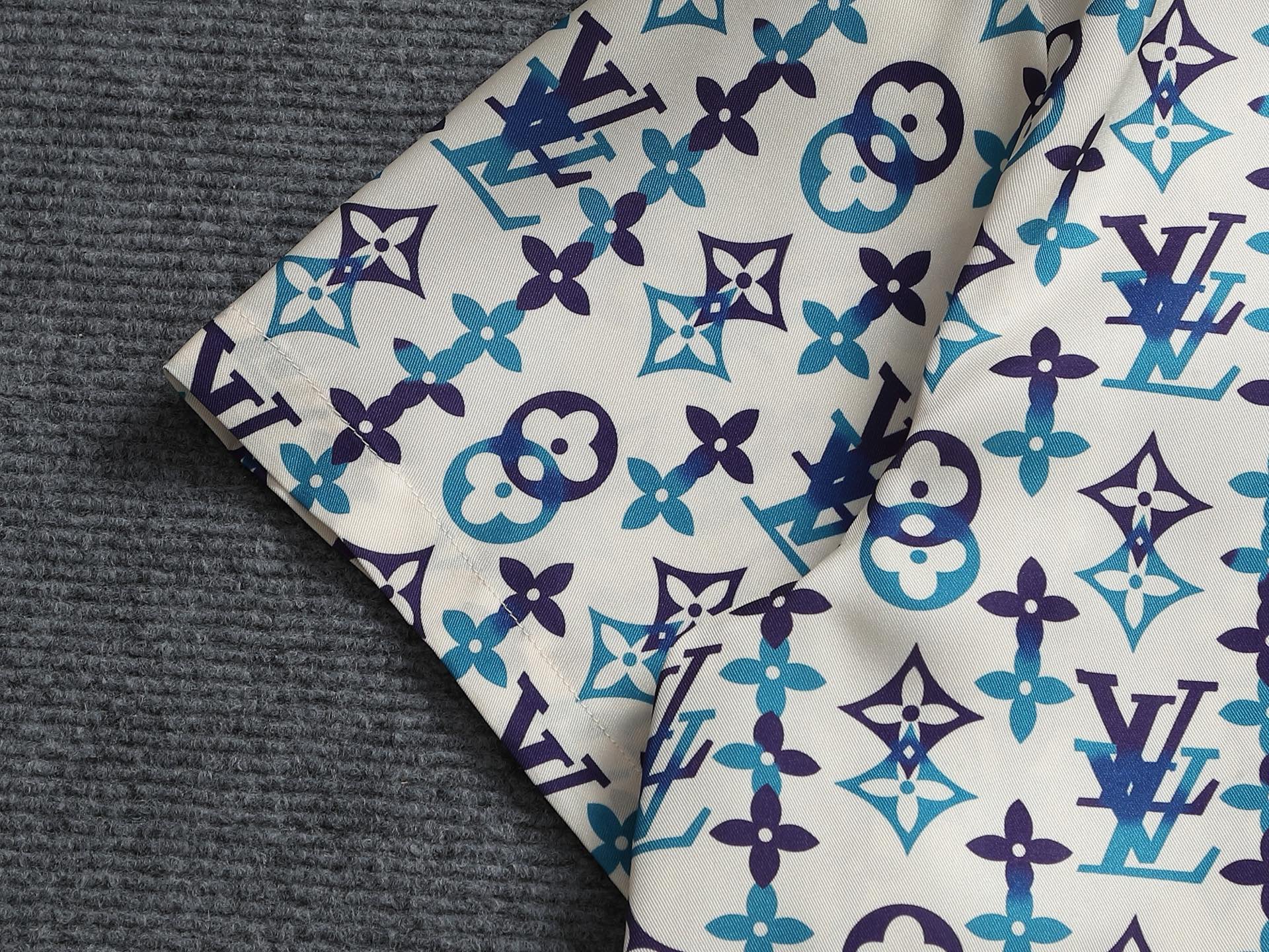 【LOUIS VUITTON】半袖シャツ