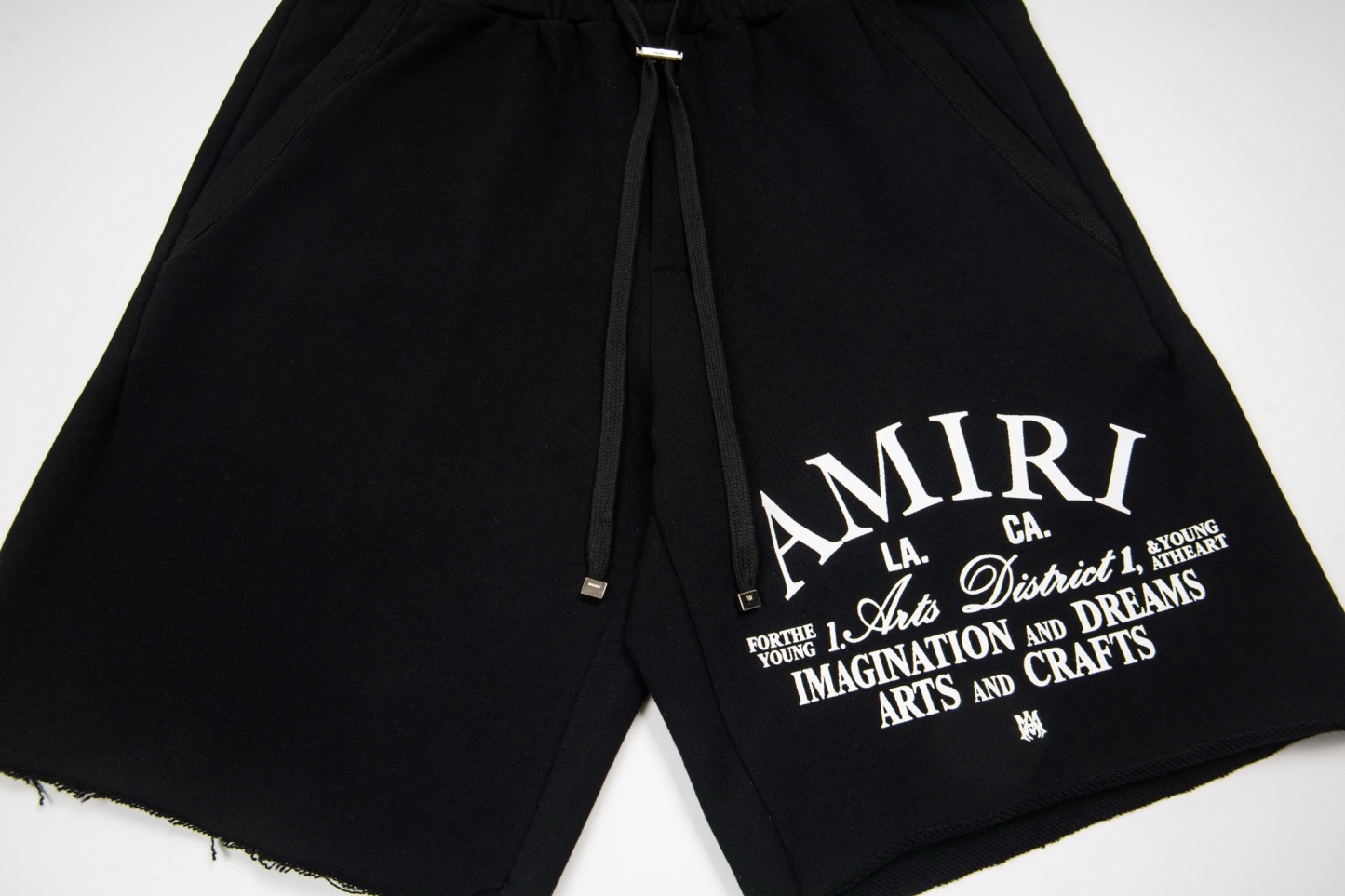 【AMIRI】ショートパンツ