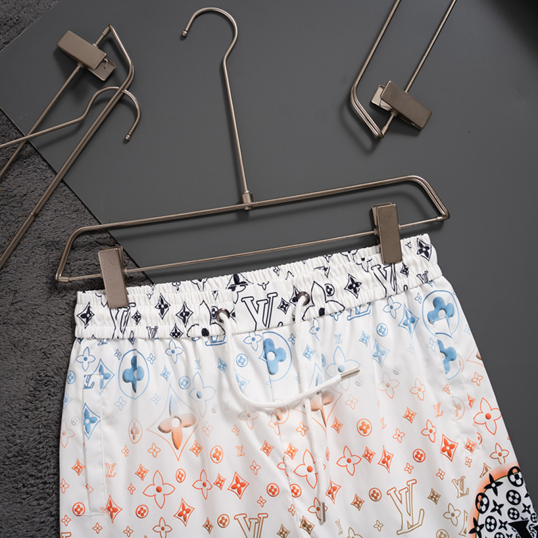 【LOUIS VUITTON】ショートパンツ