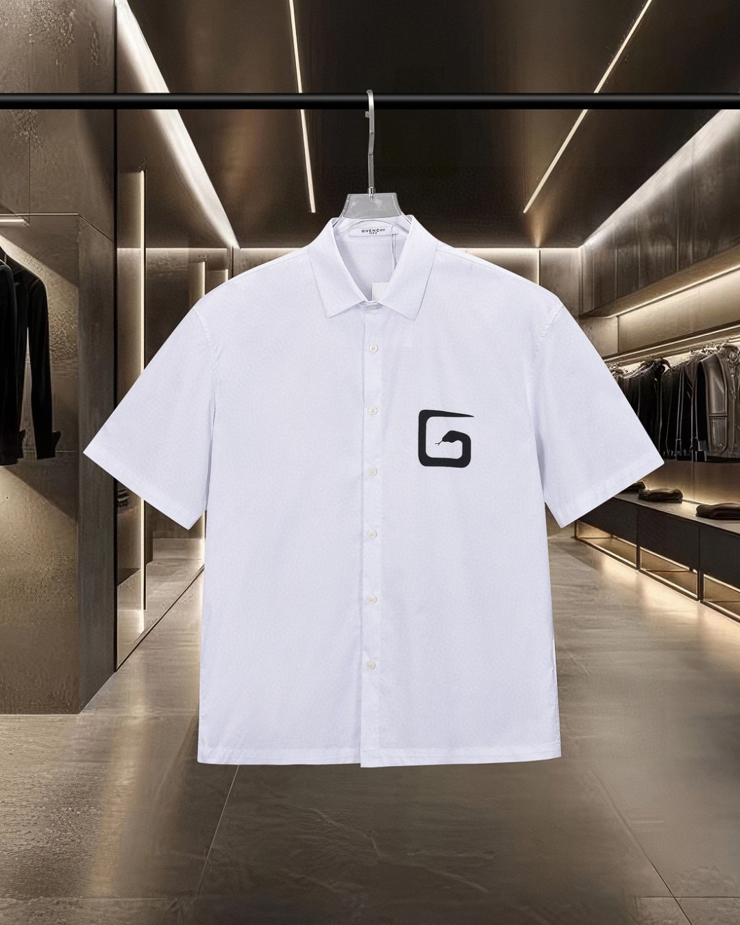 【GIVENCHY】半袖シャツ