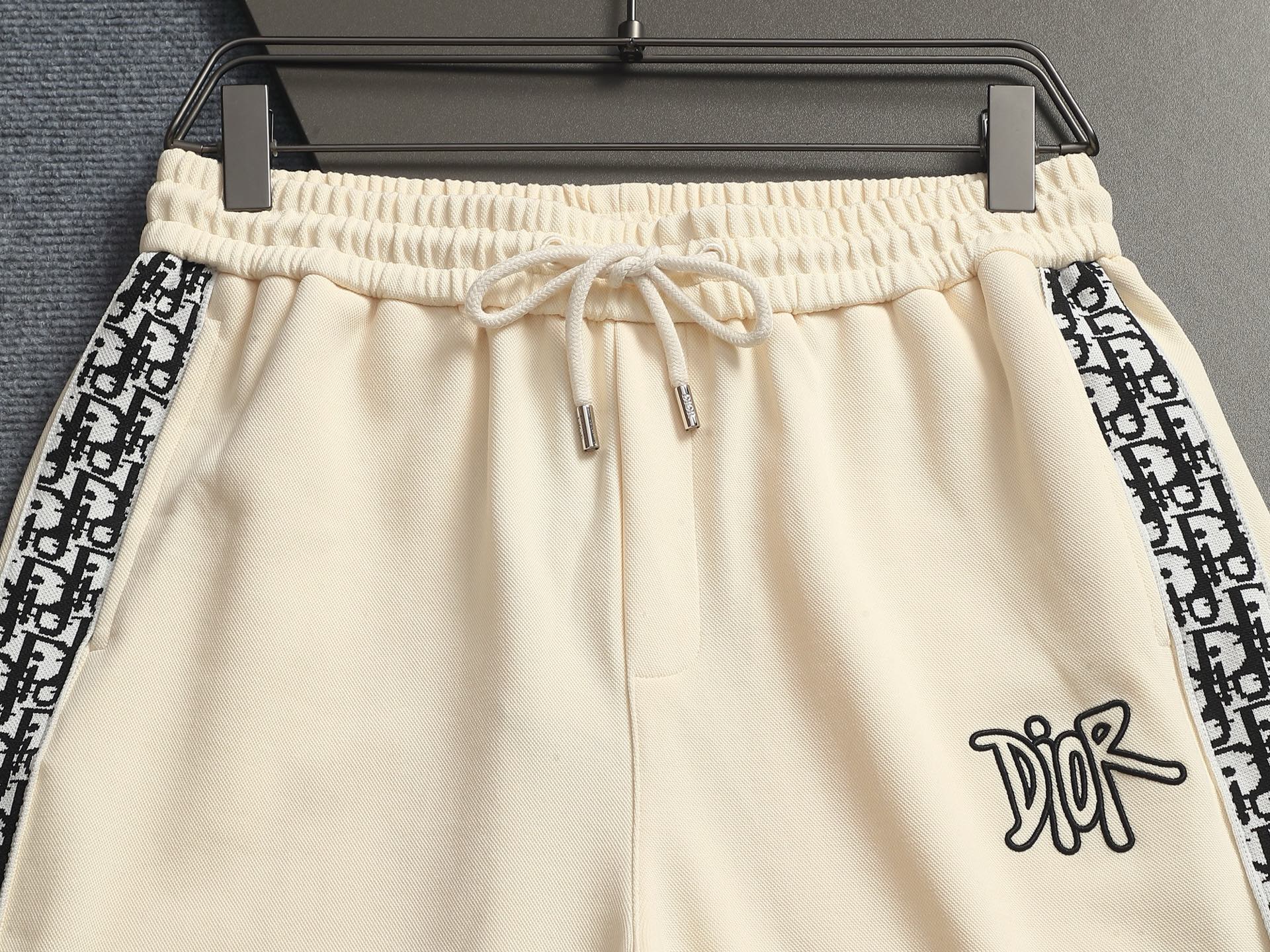 【DIOR】ショートパンツ