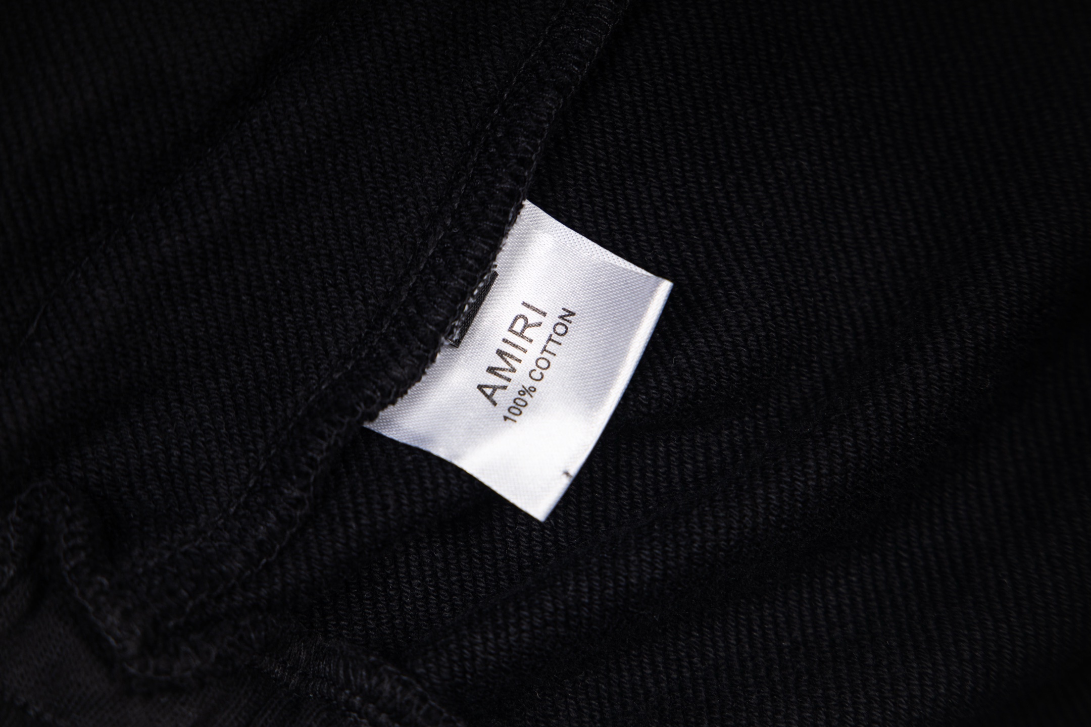 【AMIRI】ショートパンツ