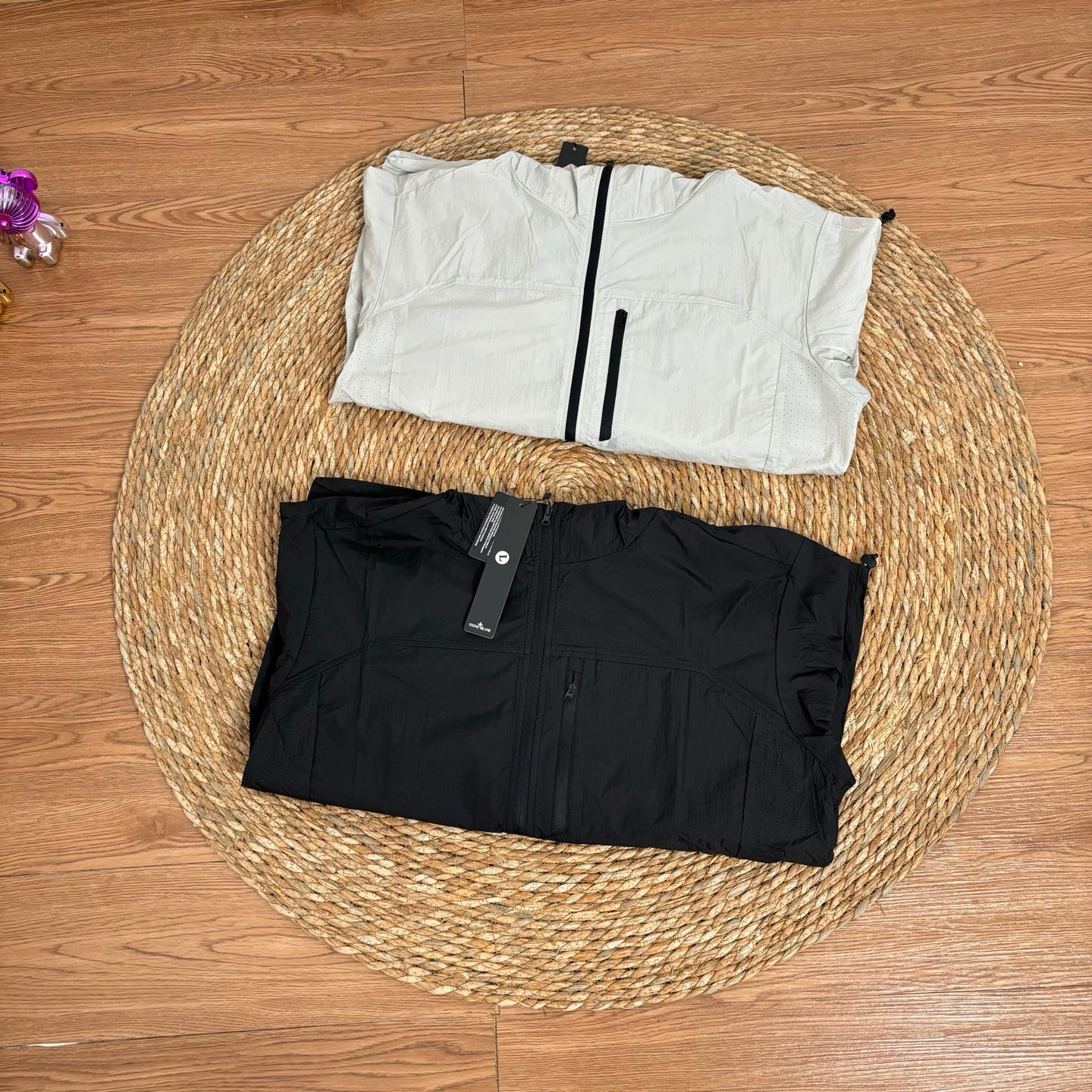【STONE ISLAND】UV カットパーカー