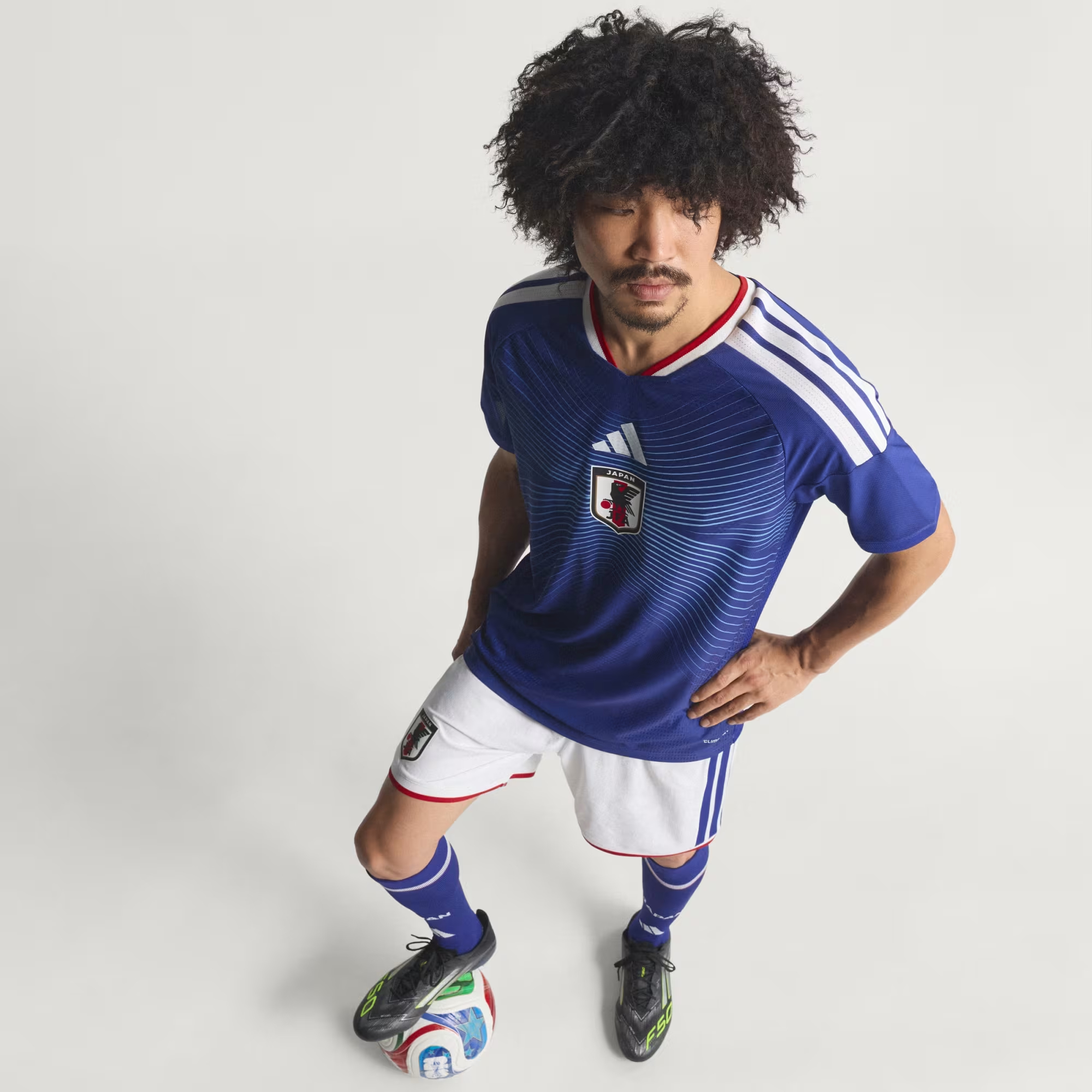 サッカー日本代表 2026 ホーム＆アウェイ ユニフォーム
