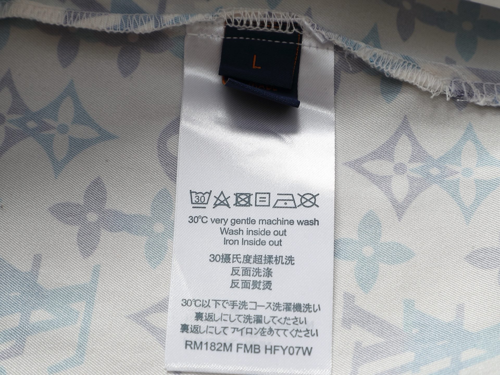 【LOUIS VUITTON】半袖シャツ