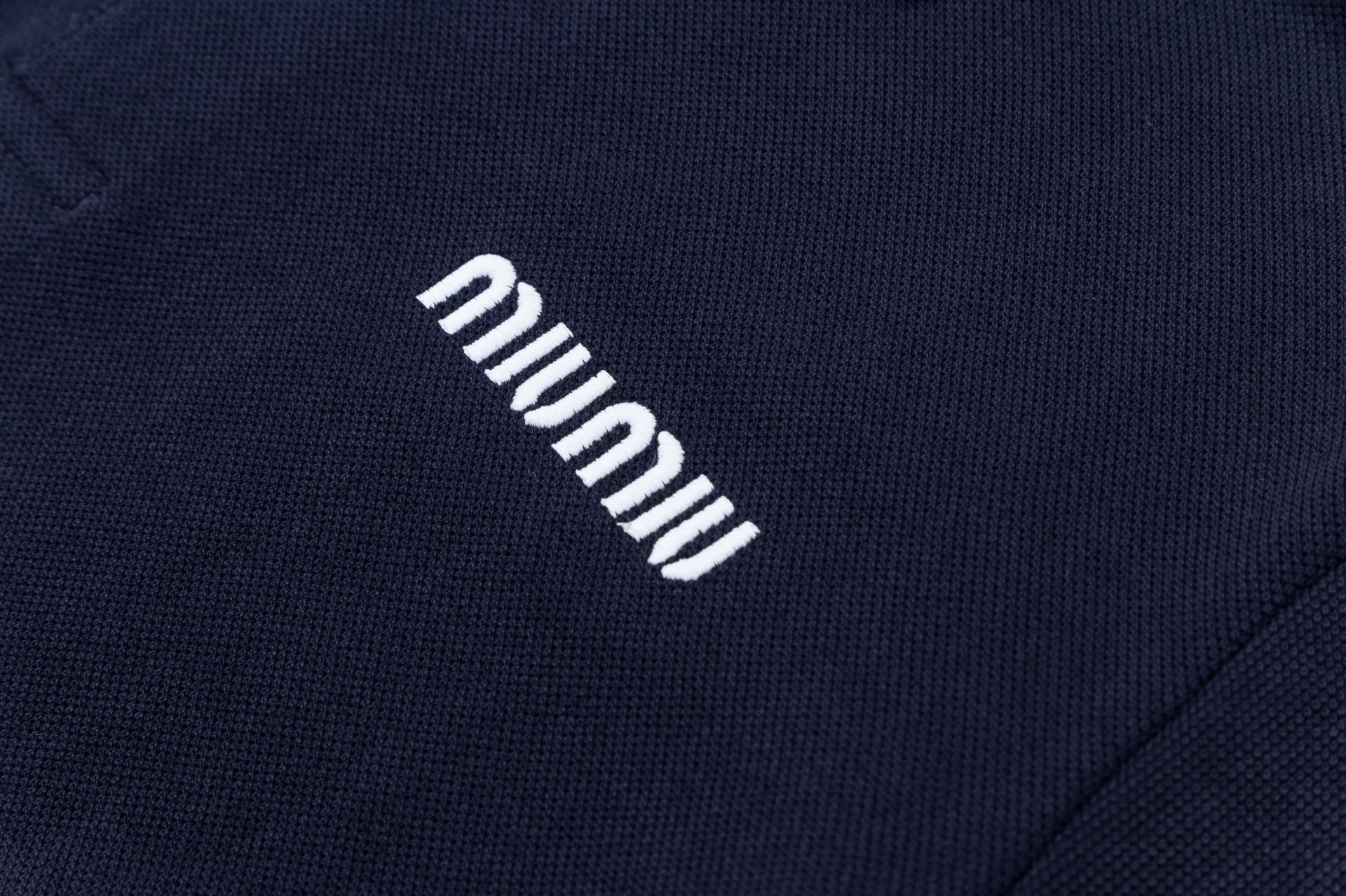 【MIU MIU】半袖 T シャツ