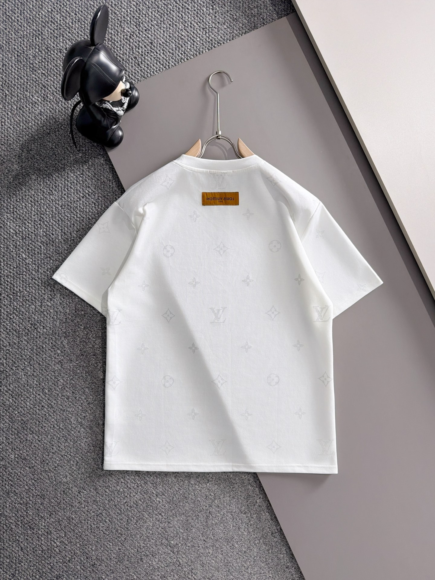 【LOUIS VUITTON】半袖T シャツショートパンツ セットアップ