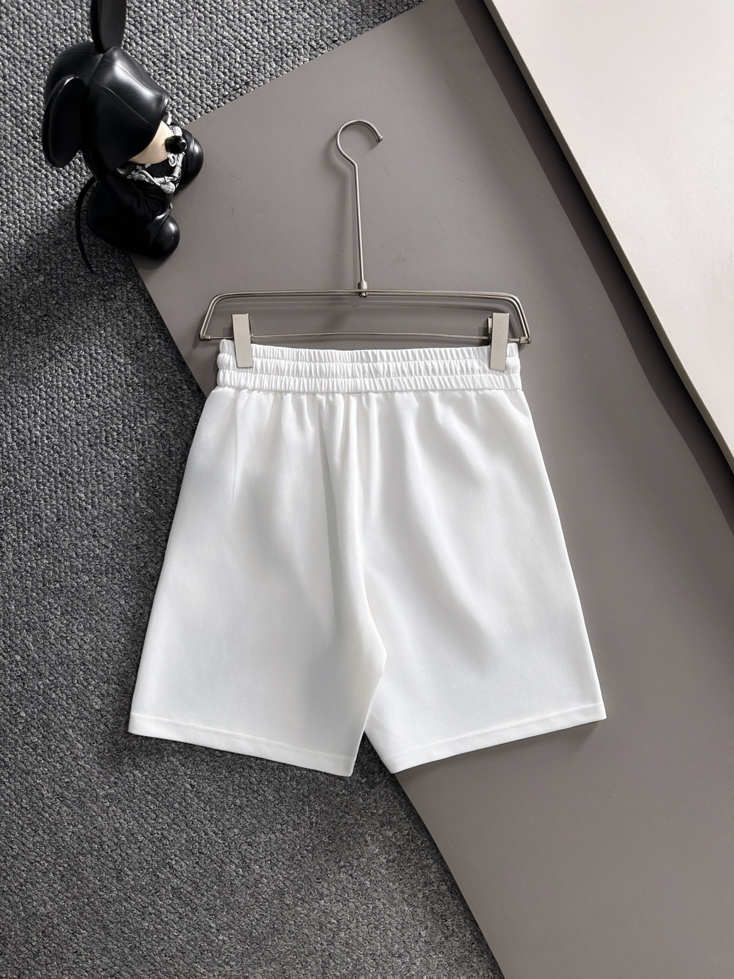 【LOUIS VUITTON】半袖T シャツショートパンツ セットアップ
