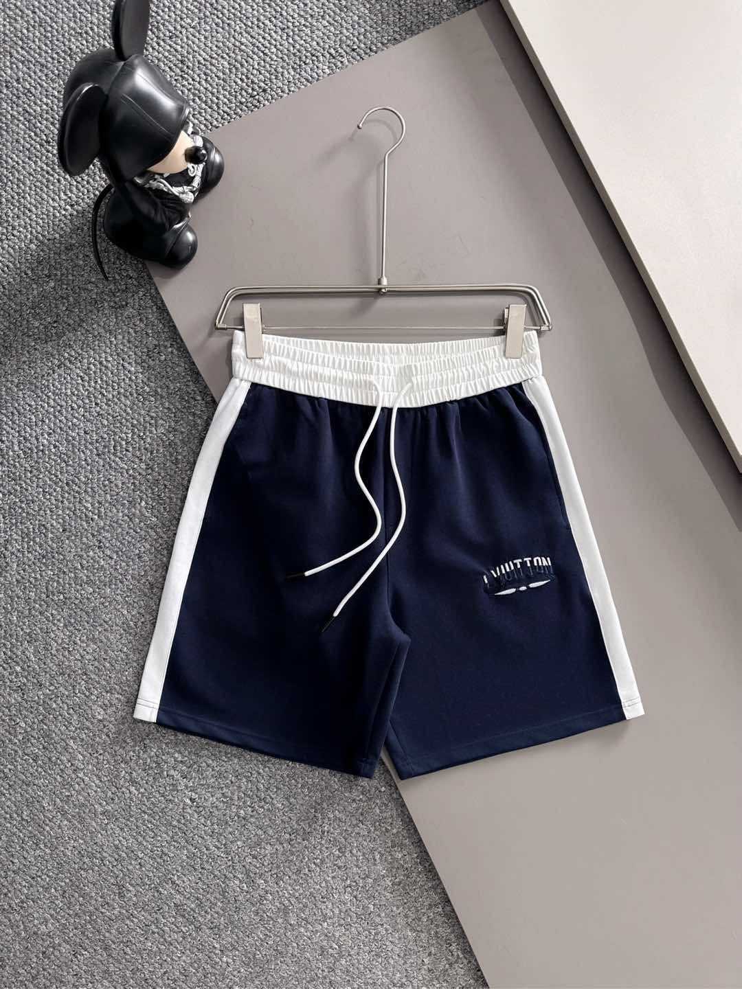【LOUIS VUITTON】半袖T シャツショートパンツ セットアップ