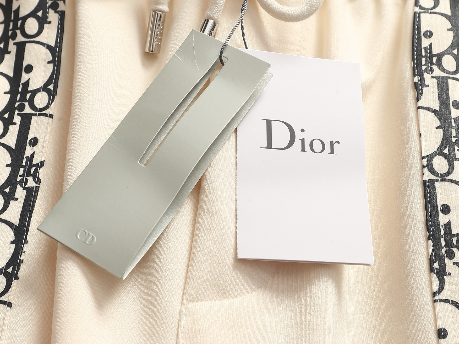 【DIOR】ショートパンツ