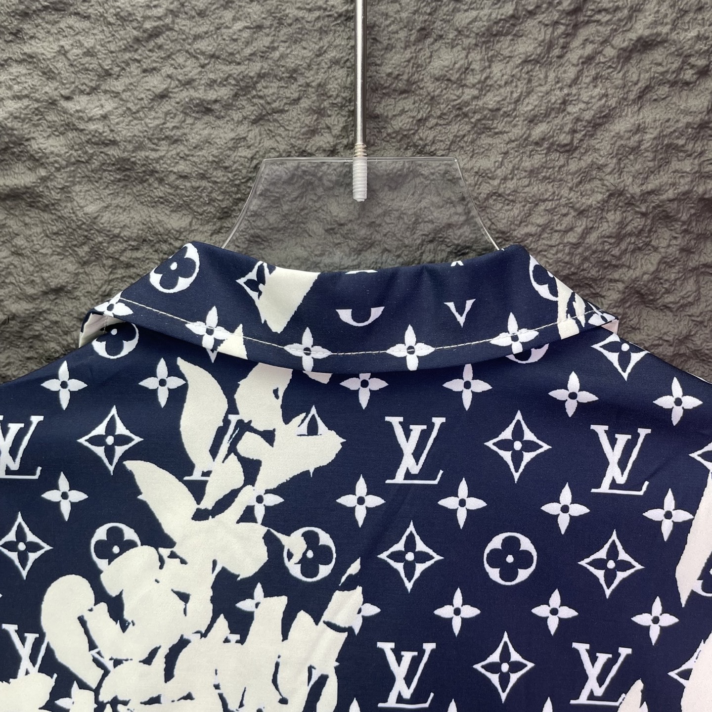 【LOUIS VUITTON】半袖シャツ
