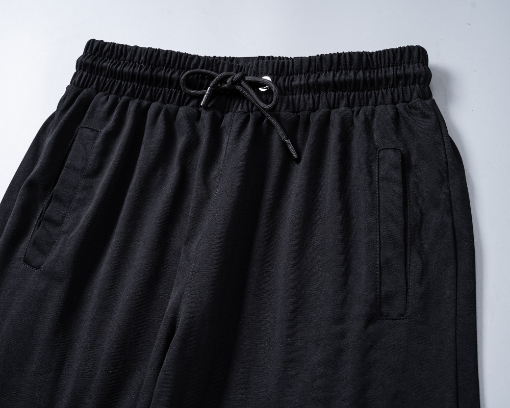 【AMIRI】ショートパンツ