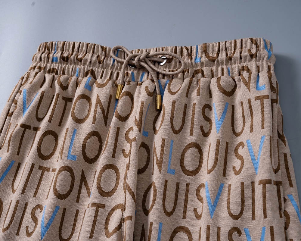 【LOUIS VUITTON】ショートパンツ