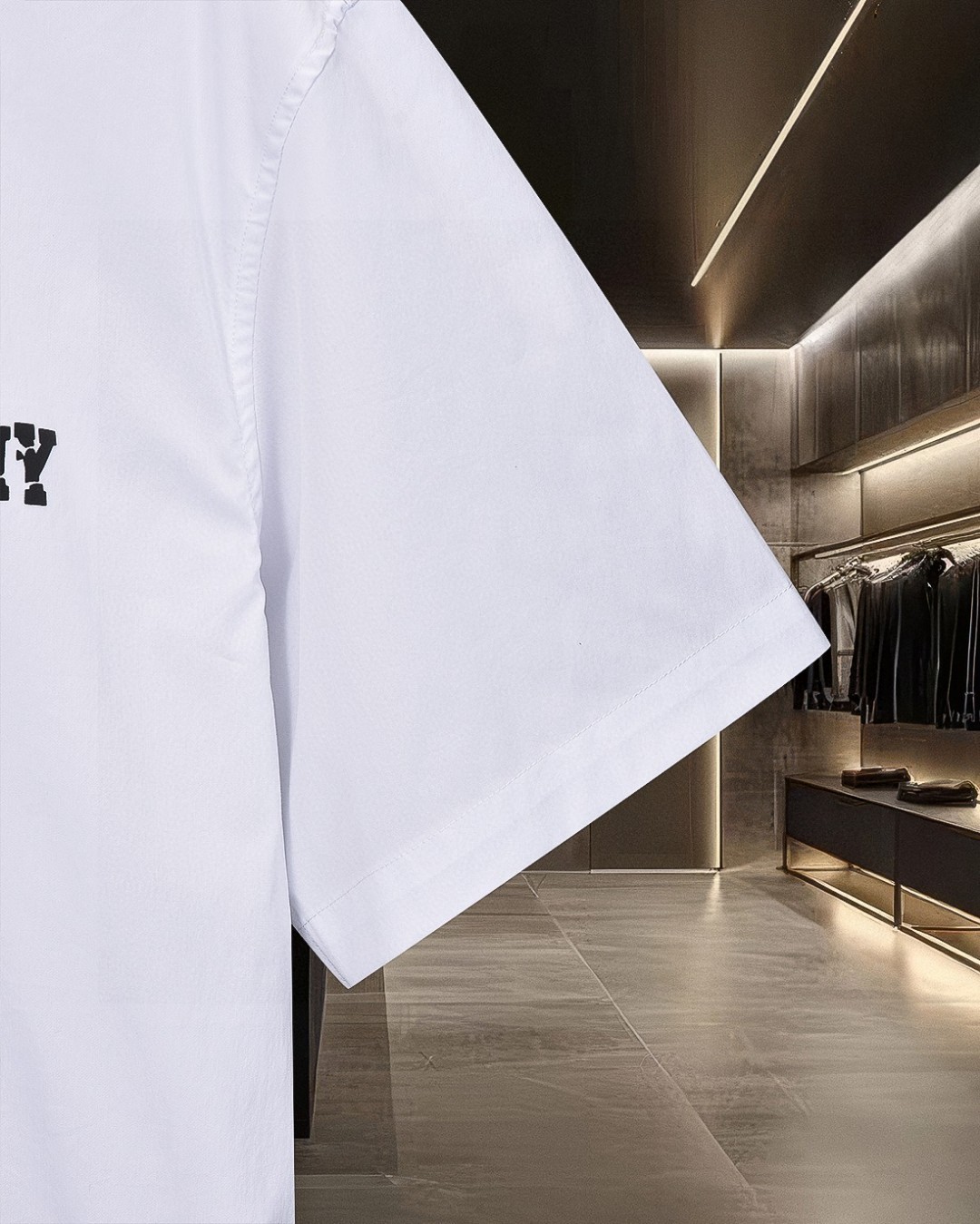 【GIVENCHY】半袖シャツ