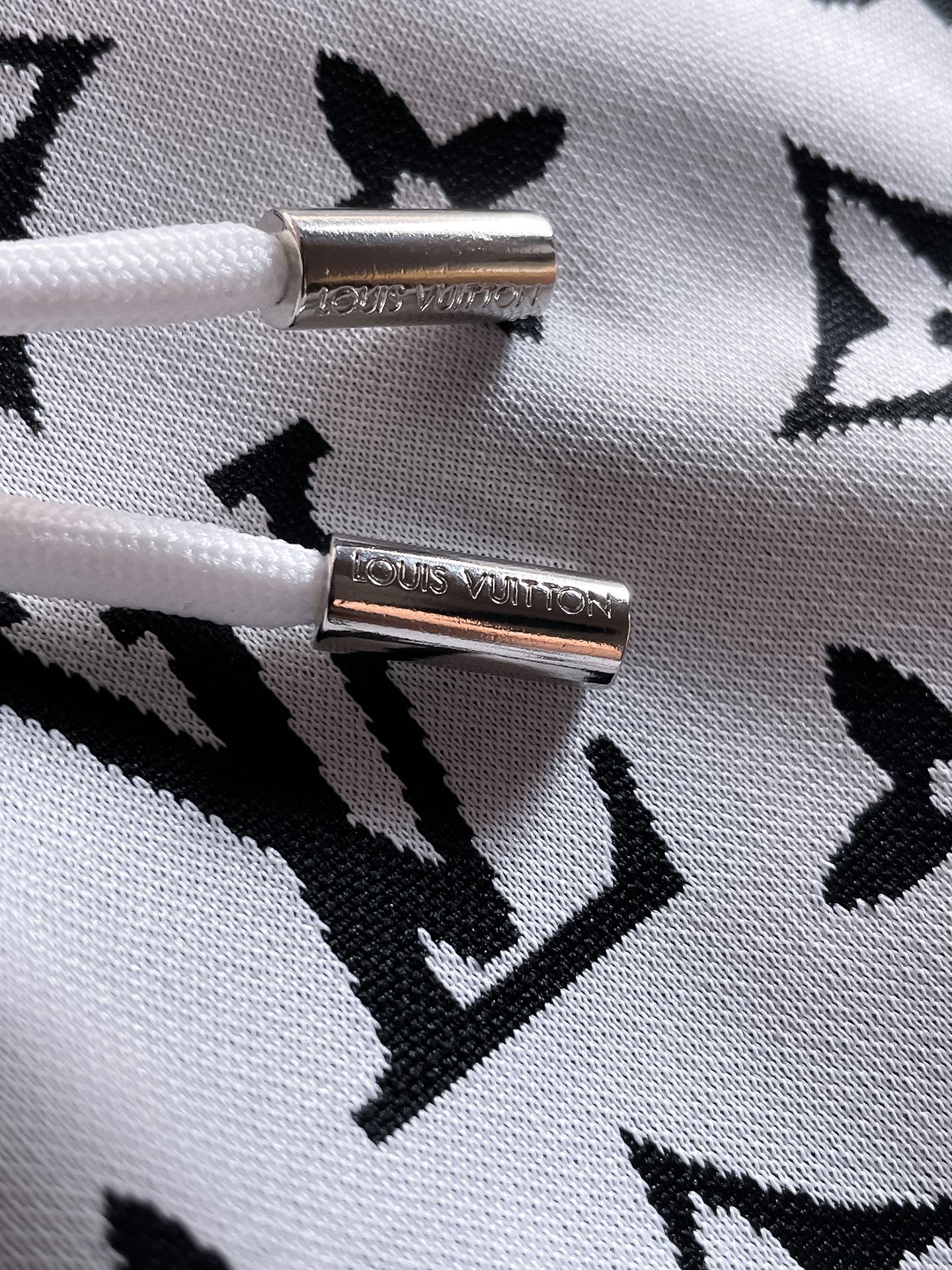 【LOUIS VUITTON】ショートパンツ