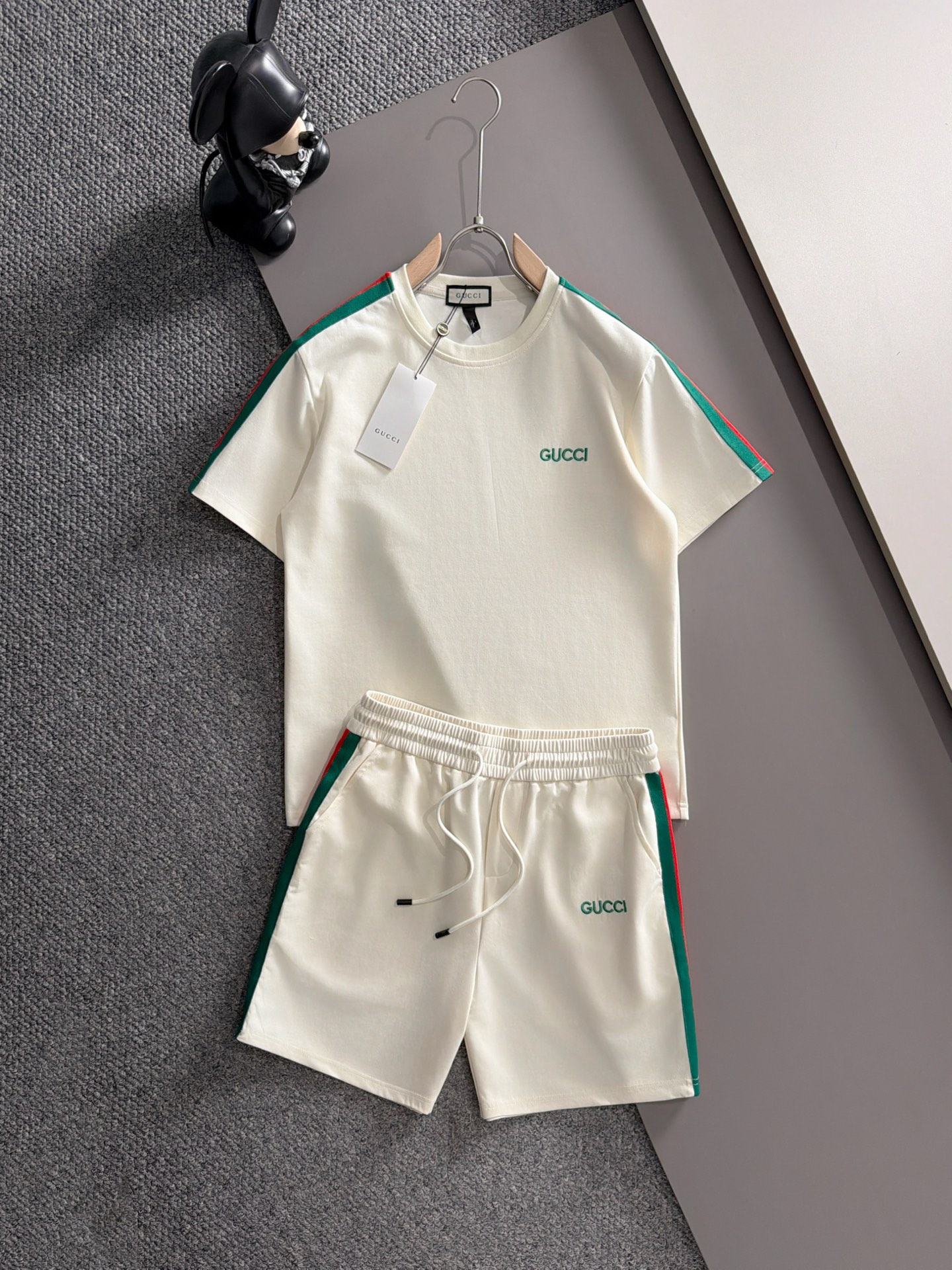 【GUCCI】半袖T シャツショートパンツ セットアップ