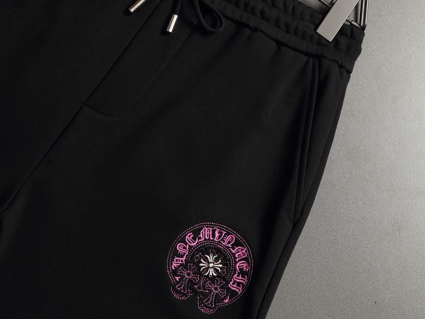 【CHROME HEARTS】ショートパンツ