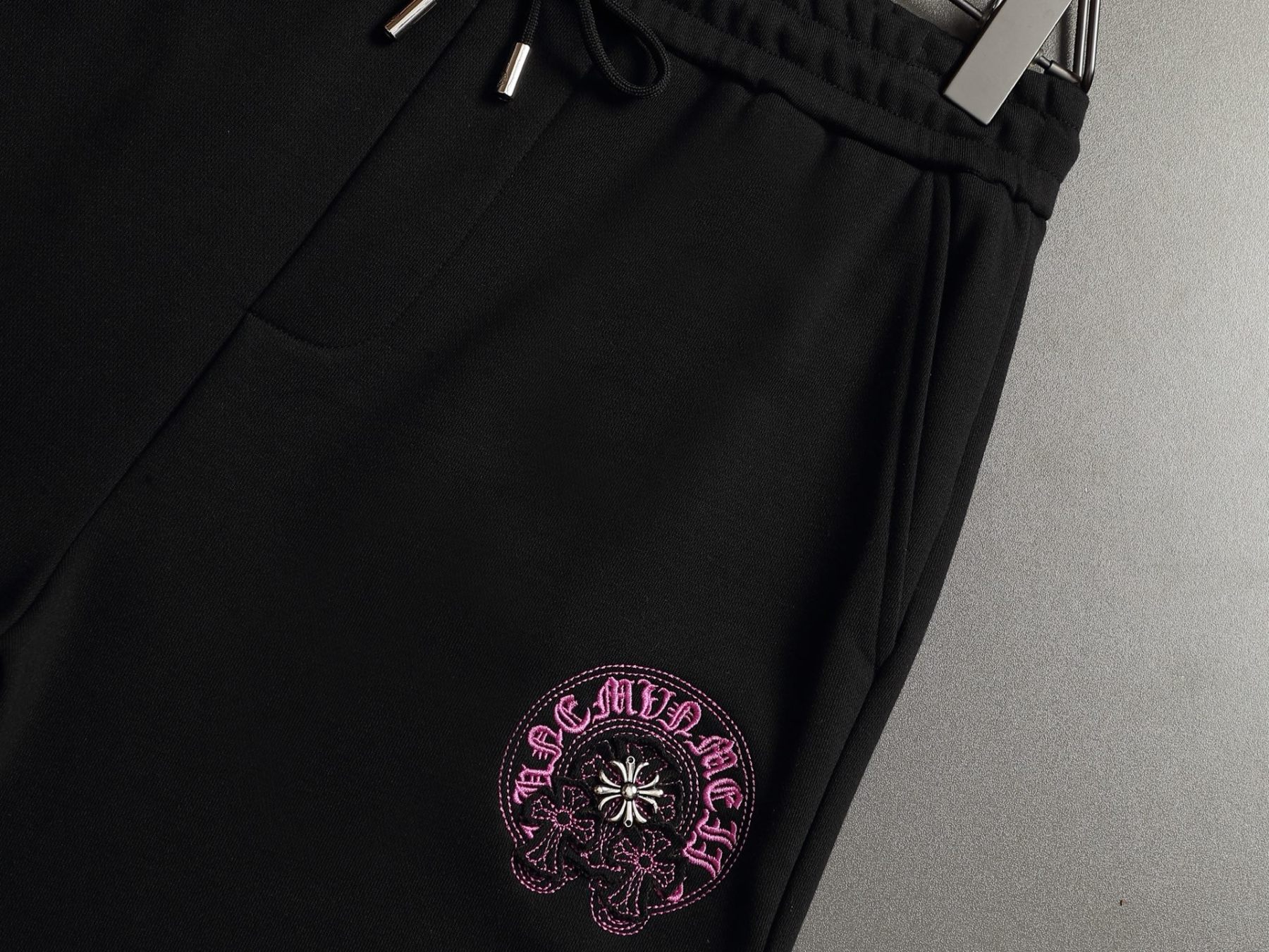 【CHROME HEARTS】ショートパンツ