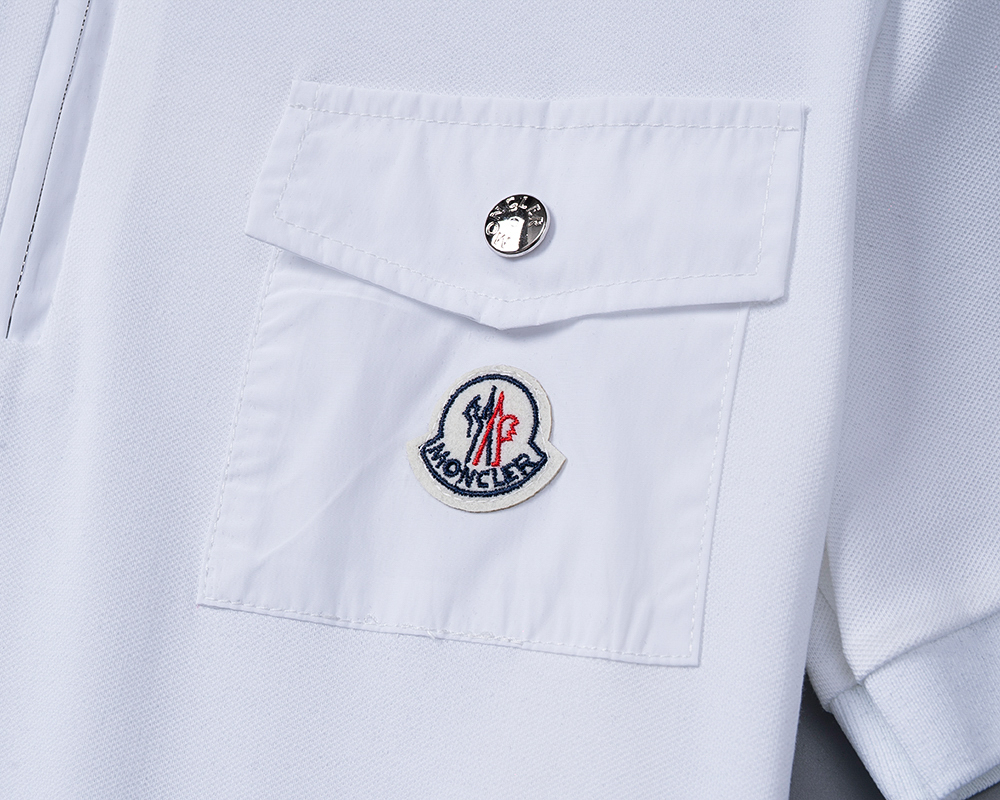【MONCLER】半袖T シャツショートパンツ セットアップ