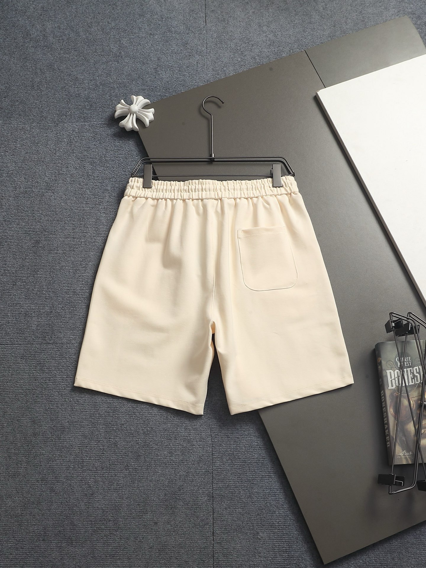 【BURBERRY】ショートパンツ
