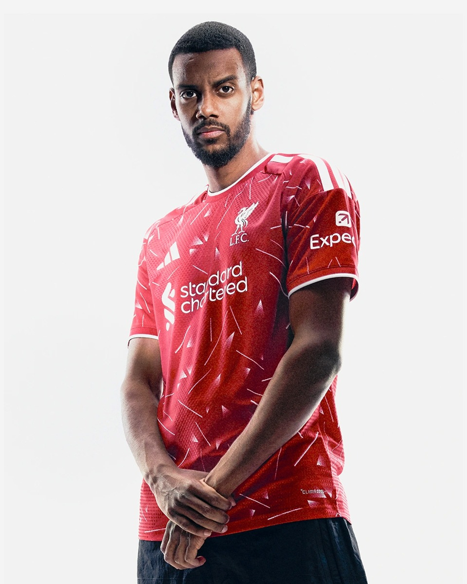 リバプールFC アディダス メンズ 26/27 オーセンティック ホームジャージ