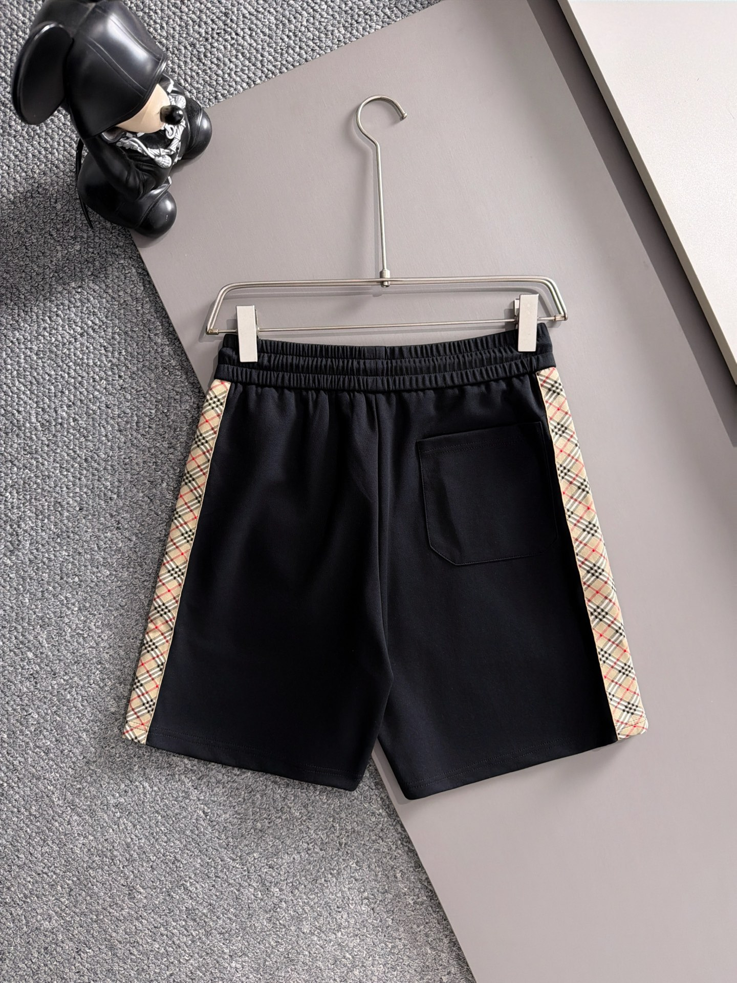 【BURBERRY】半袖T シャツショートパンツ セットアップ