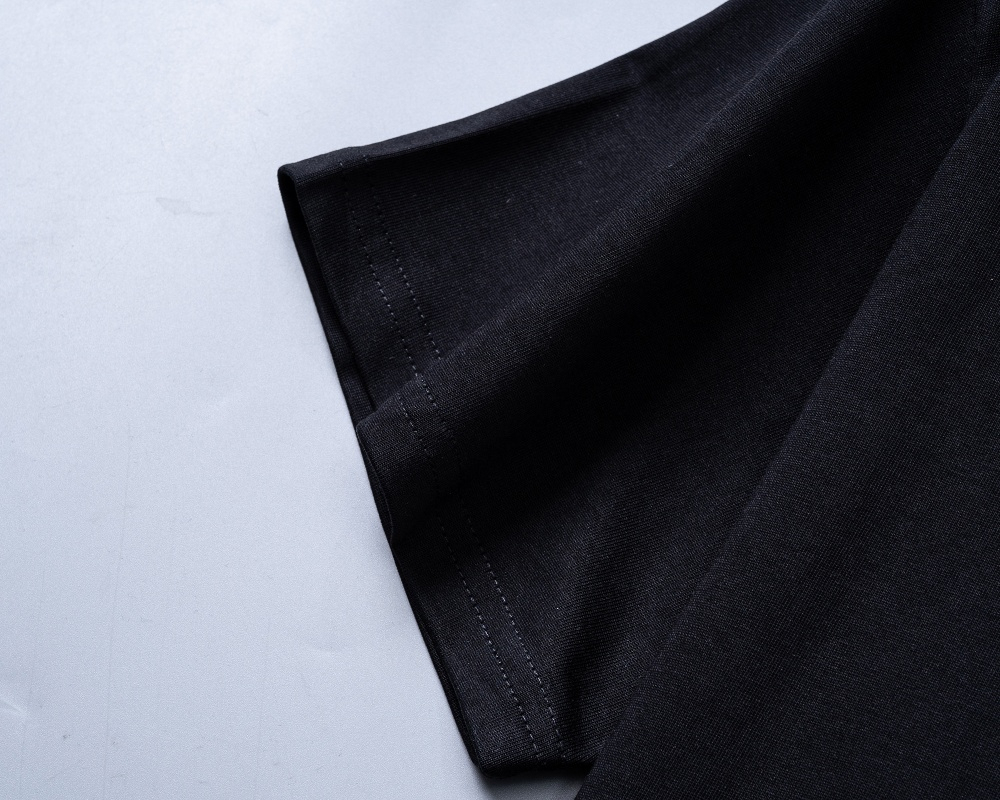 【AMIRI】半袖T シャツショートパンツ セットアップ