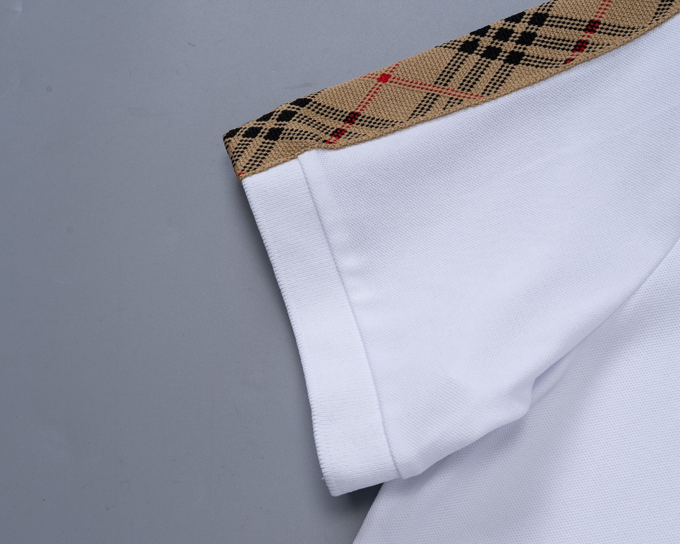 【BURBERRY】半袖T シャツショートパンツ セットアップ