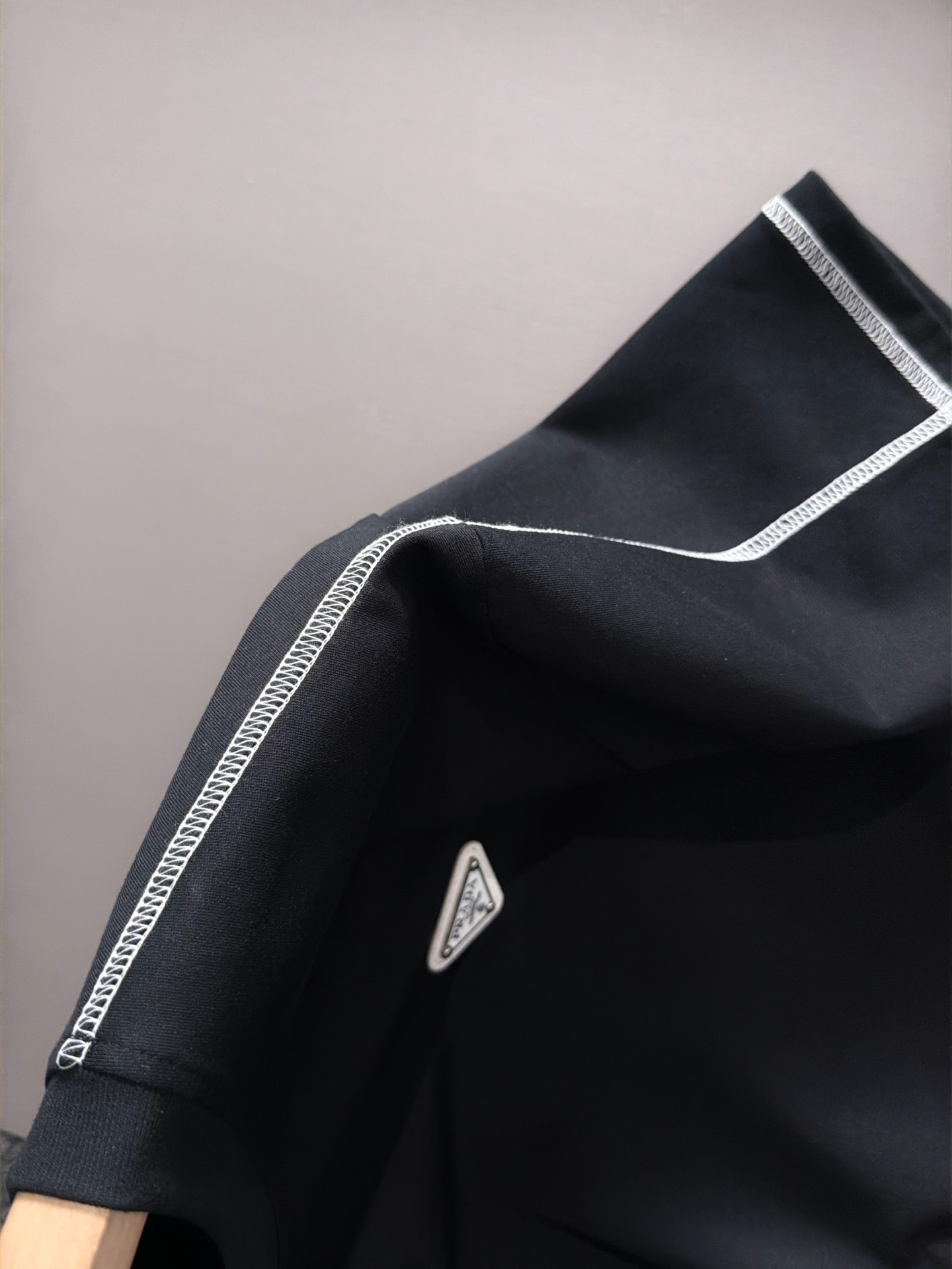 【PRADA】半袖T シャツショートパンツ セットアップ