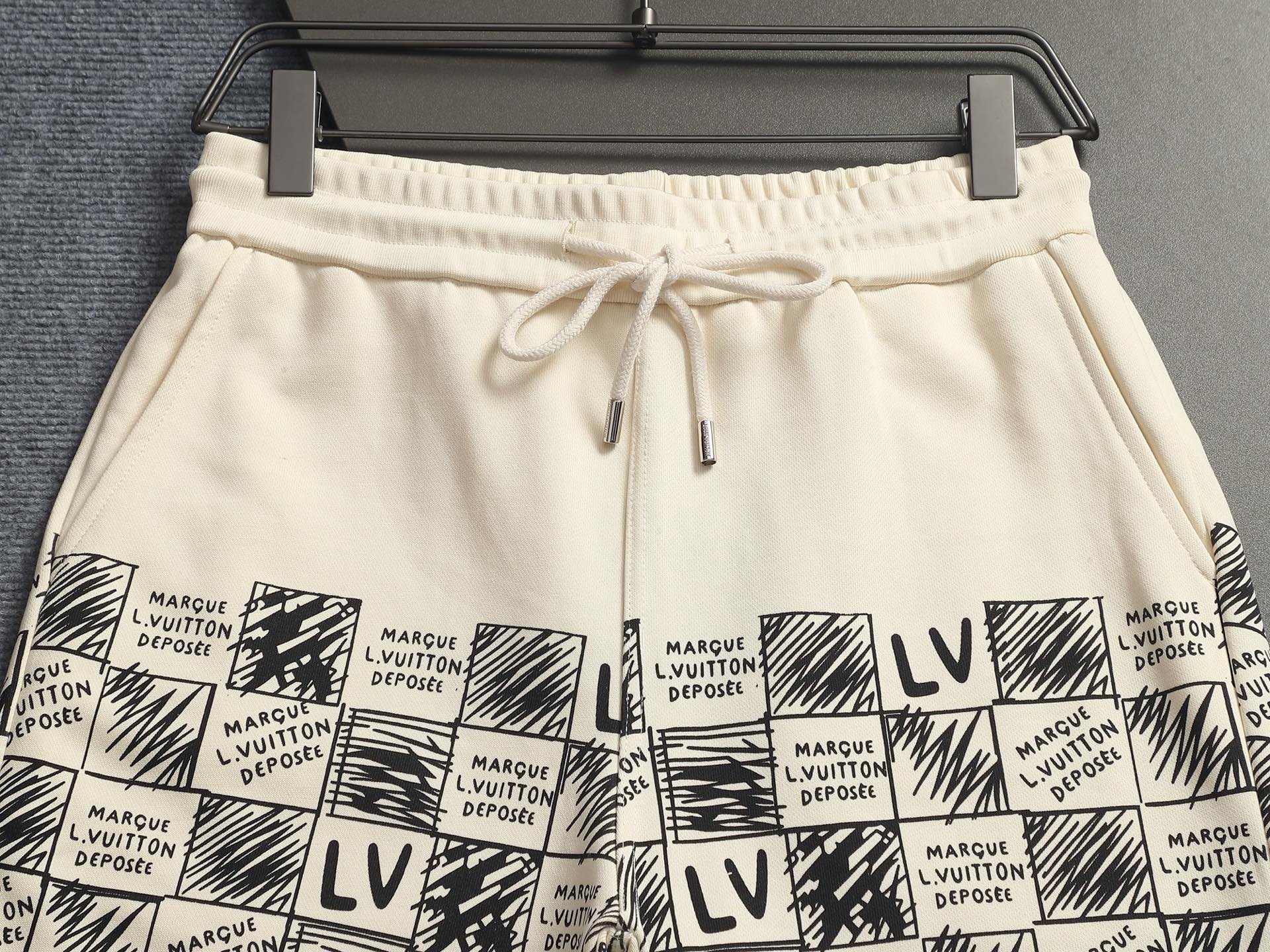 【LOUIS VUITTON】ショートパンツ
