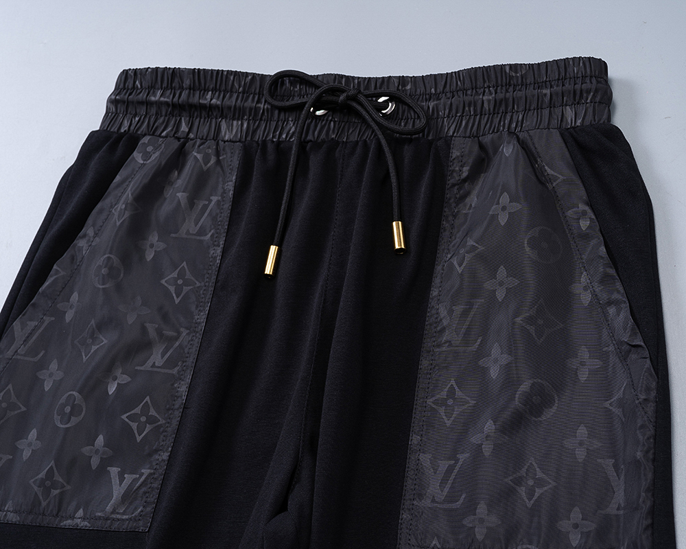 【LOUIS VUITTON】ショートパンツ