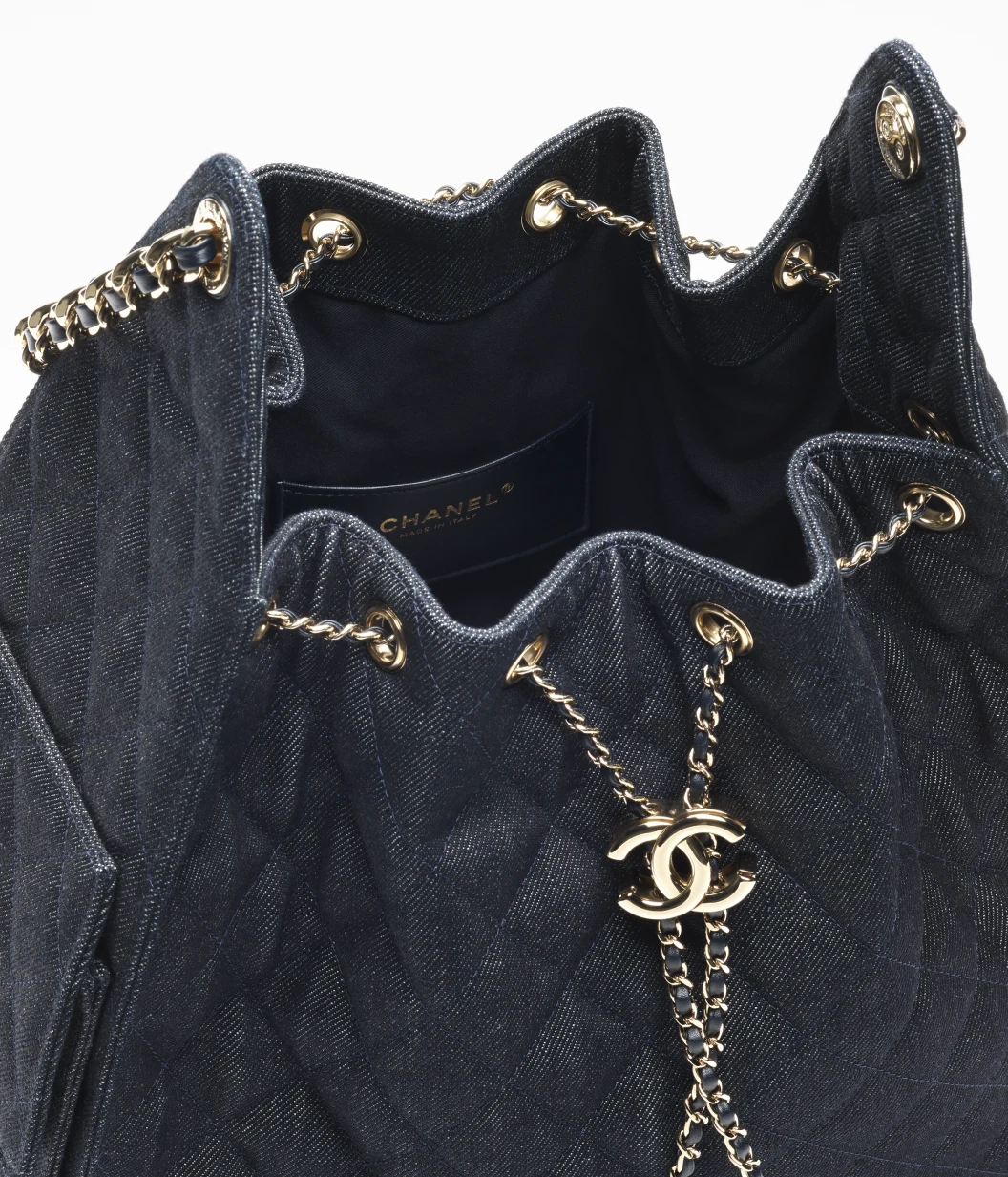 CHANEL 25 ミディアム ハンドバッグ