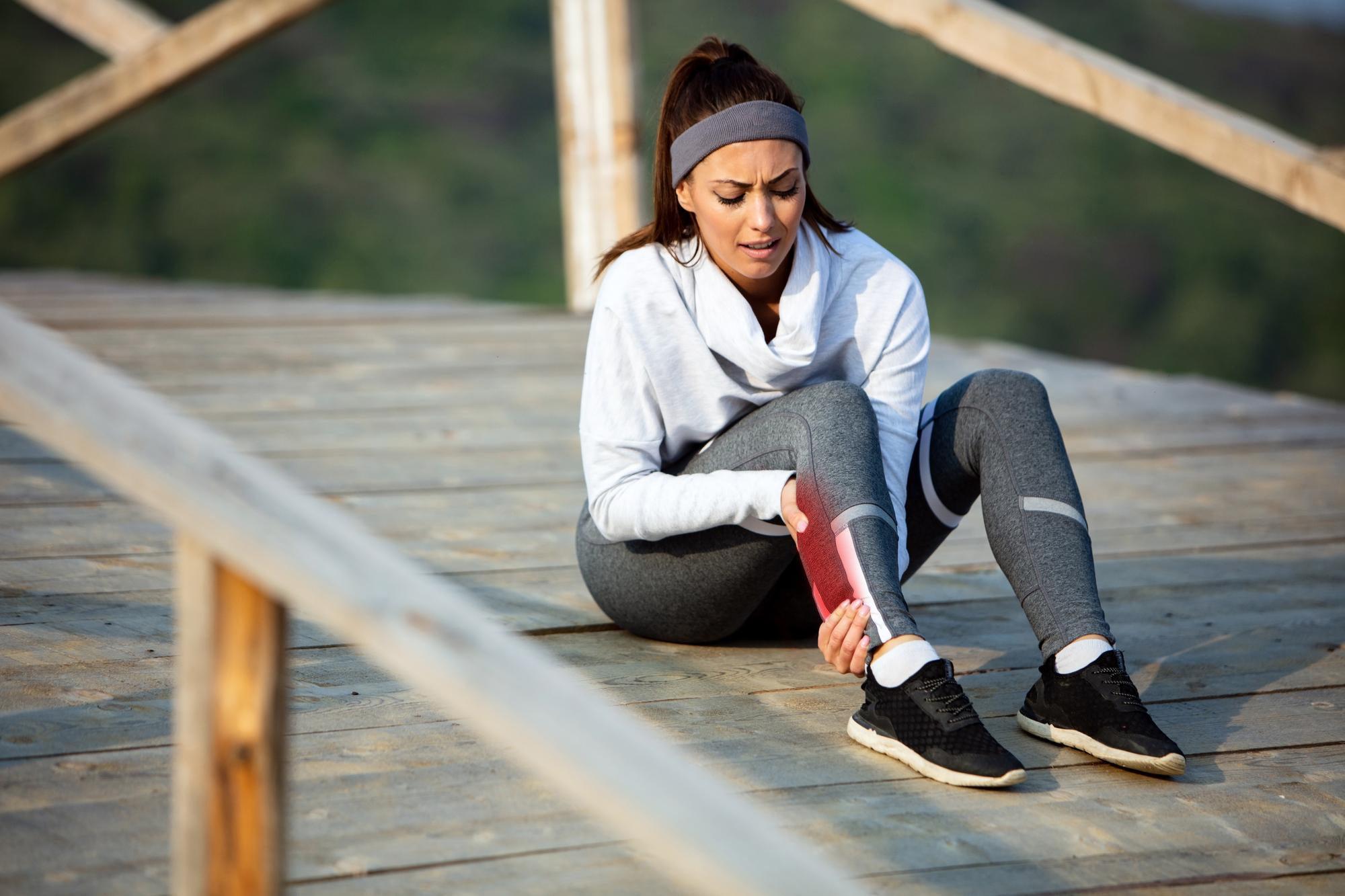 aoFIT EnergizeSox 压缩袜 - 适用于跑步、硬拉、防滑等运动的弹性压缩袜，户外跑步袜