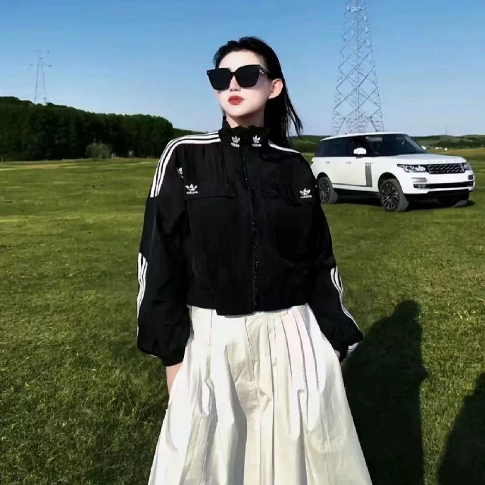 『S-XL』元気いっぱい シンプル カジュアル スポーツクール 快適 軽量 合わせやすい アウター