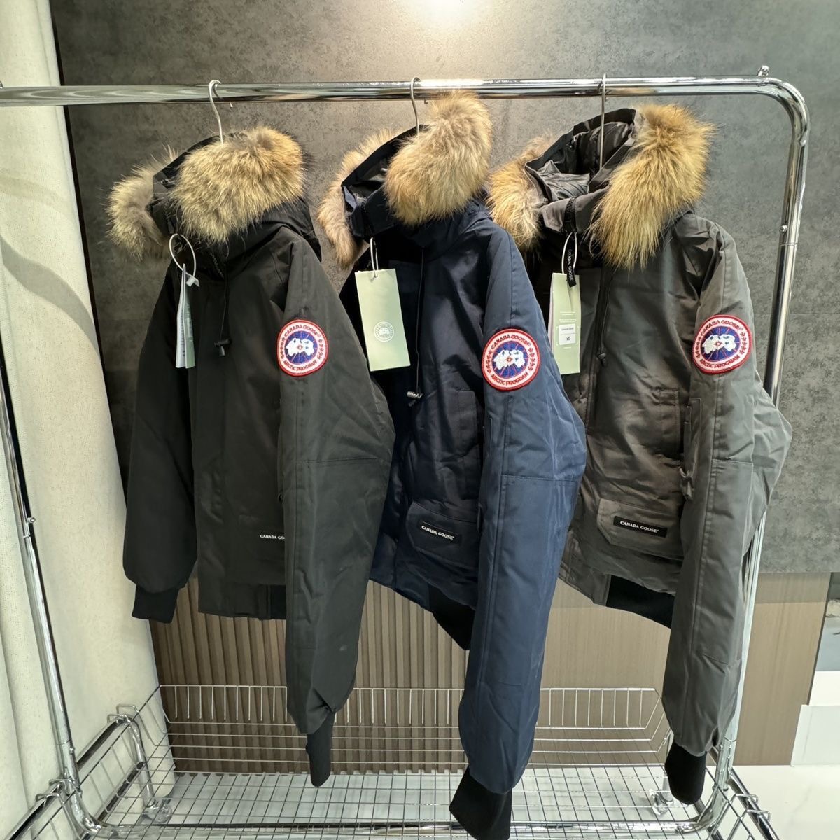 『S-2XL』大好評トレンド シンプル 魅力的 若見え 着心地良い 高品質 暖かい ダウンアウター