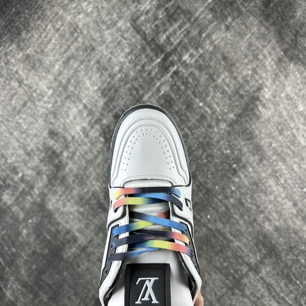 【L001】ルイ・ヴィトン LOUIS VUITTON TRAINER LINE SNEAKER "WHITE BLACK"