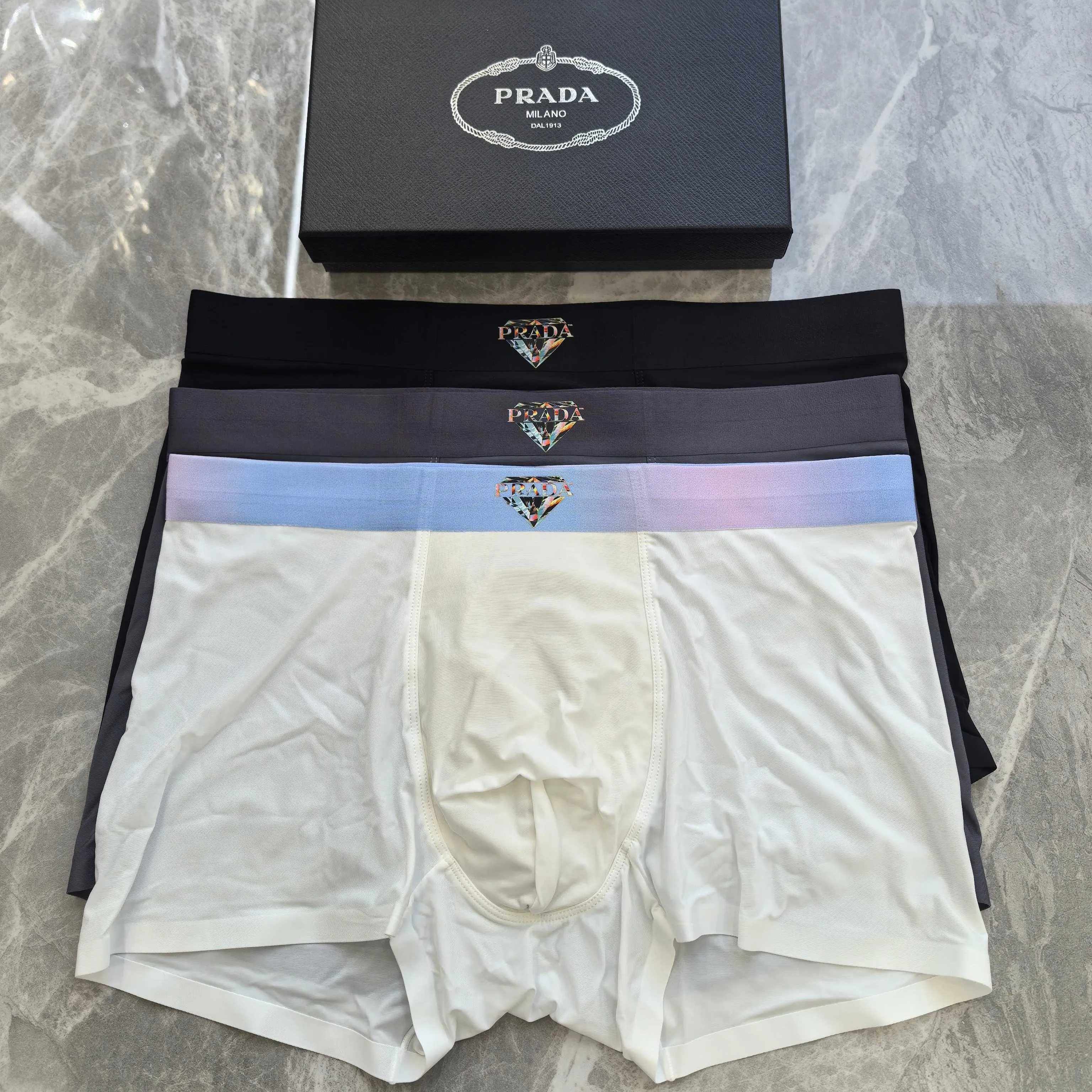 『L-4XL』一日中快適 さらりとした 軽やかな素材 ボクサータイプ 下着